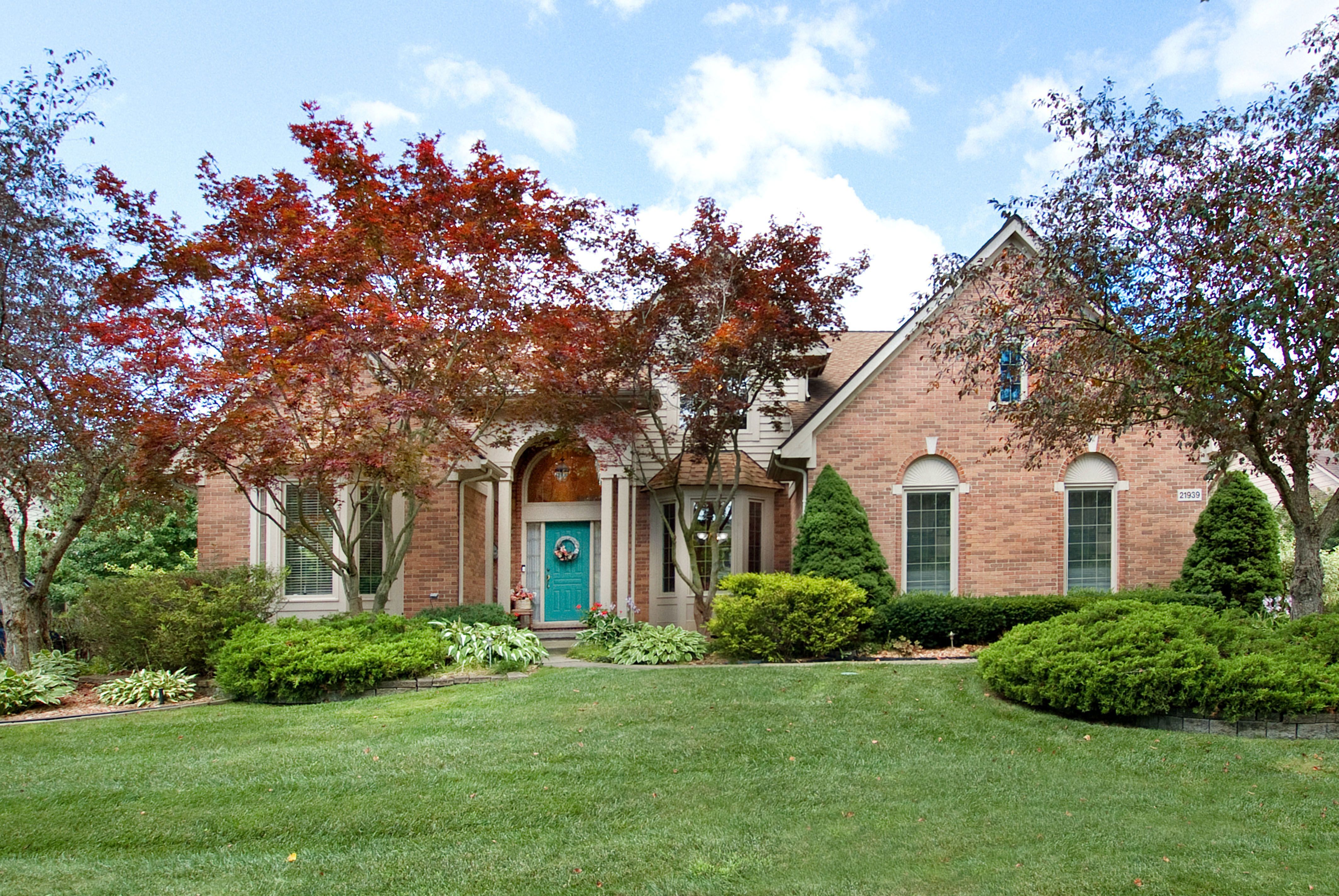 Photo 1 of 40 of 21939 Barclay Drive house