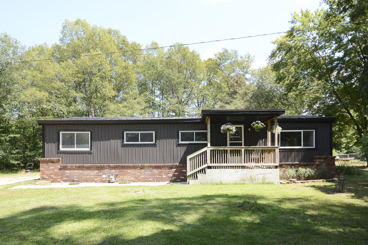 Photo 1 of 27 of 1773 104th Avenue mobile home