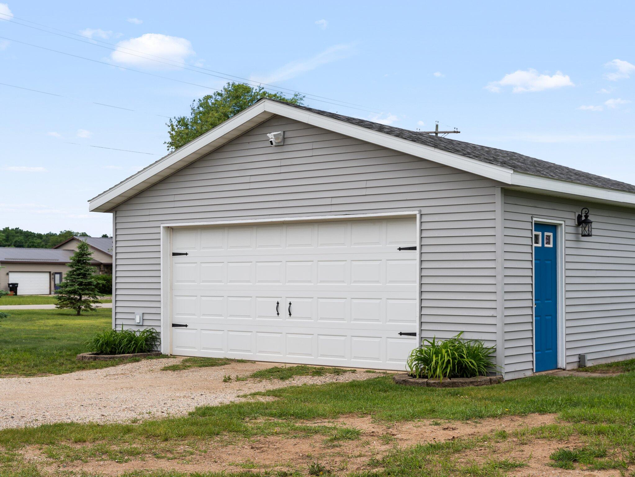 Photo 55 of 73 of 22234 220th Avenue house