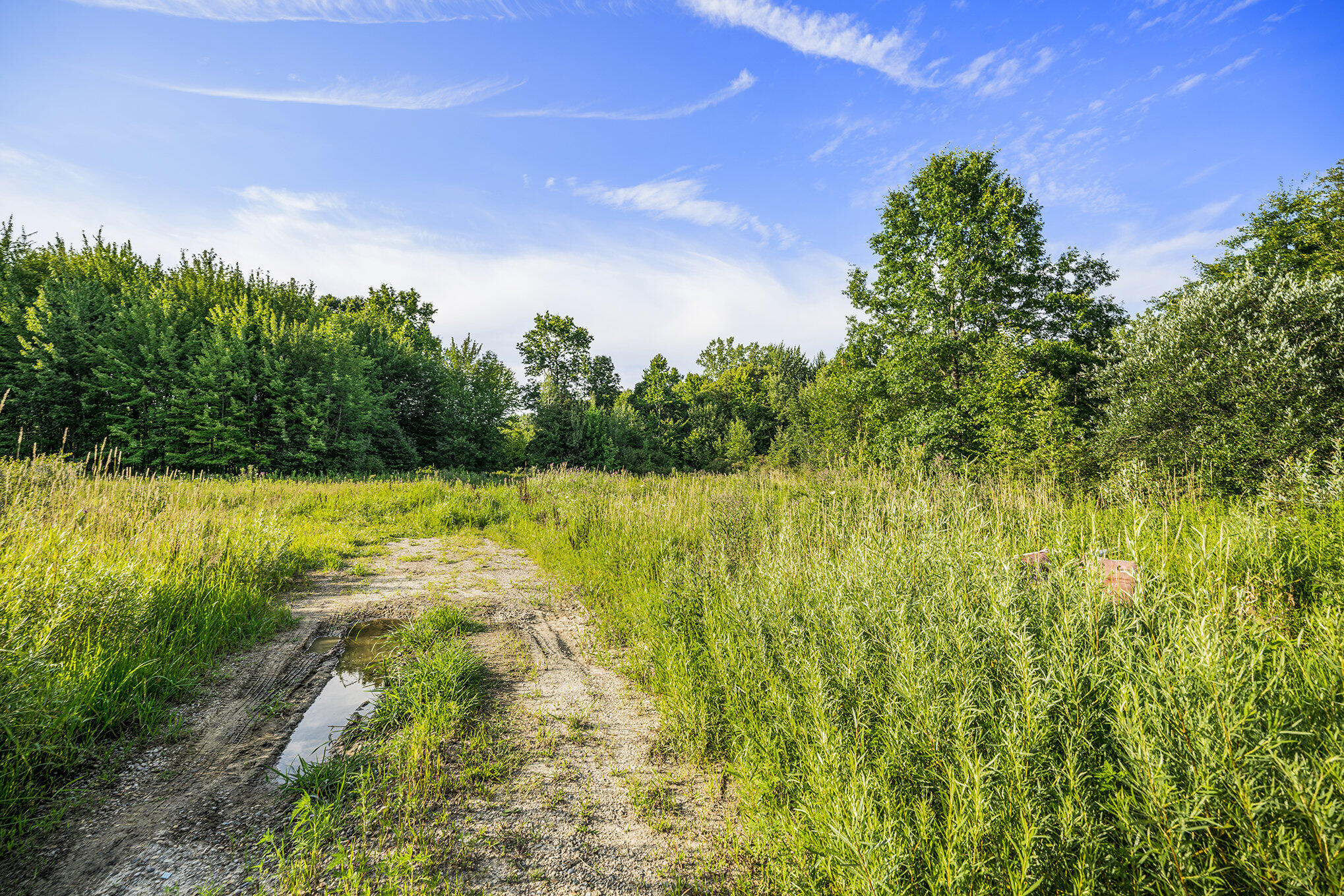 Photo 4 of 8 of V/L 38th Avenue land