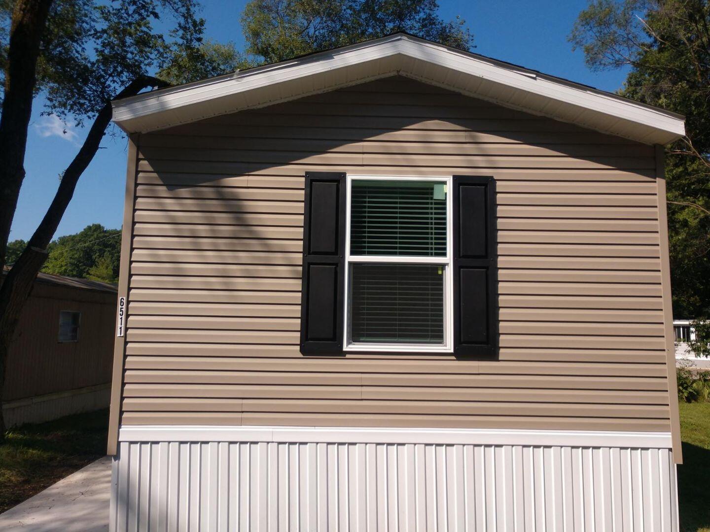 Photo 1 of 11 of 6511 Bodie Street NE mobile home