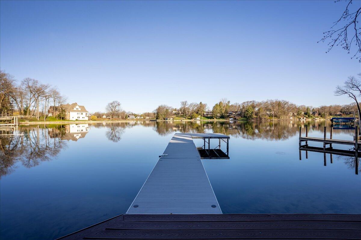 Photo 2 of 45 of 2645 Lake Edge Lane NE house