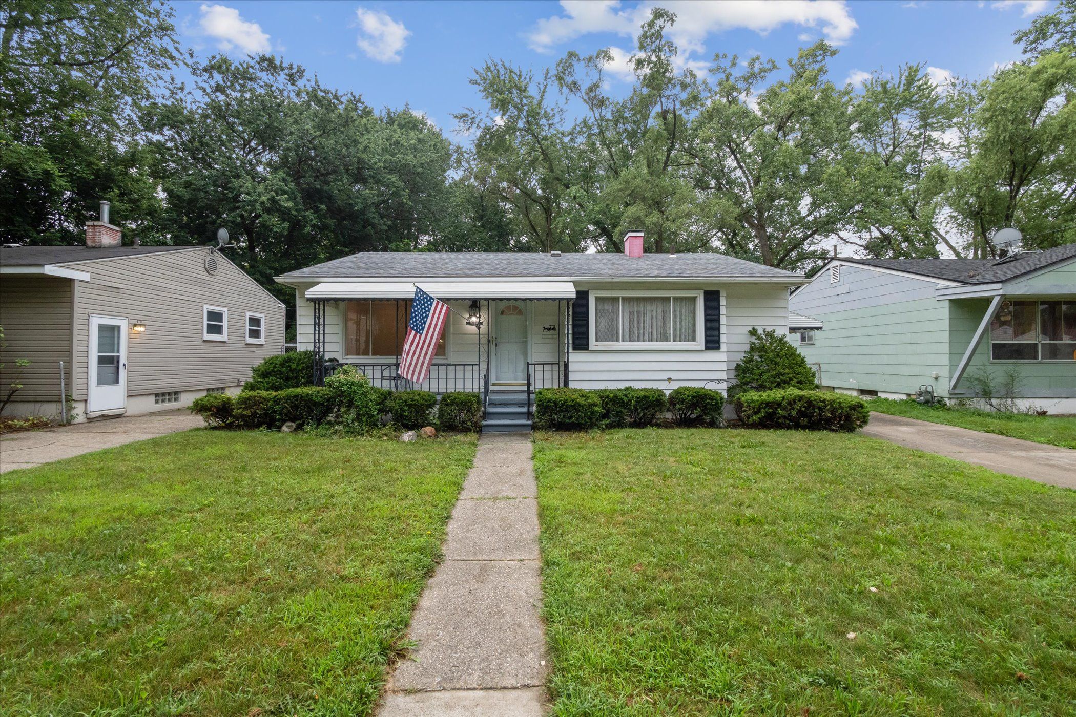 Photo 1 of 43 of 26811 VASSAR Avenue house