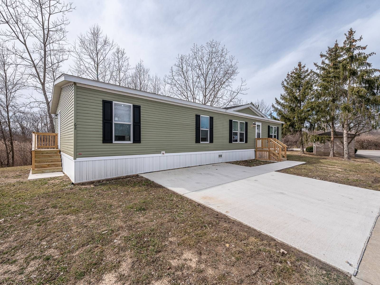 Photo 1 of 25 of 33151 FORT Road, Lot #62 mobile home