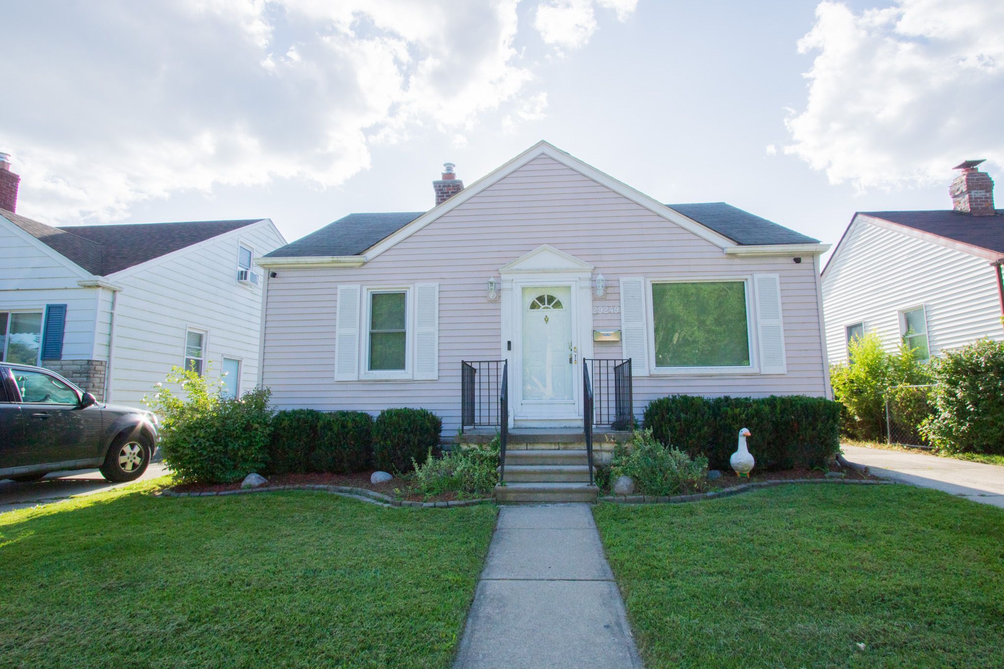 Photo 1 of 23 of 29249 HARDING Street house