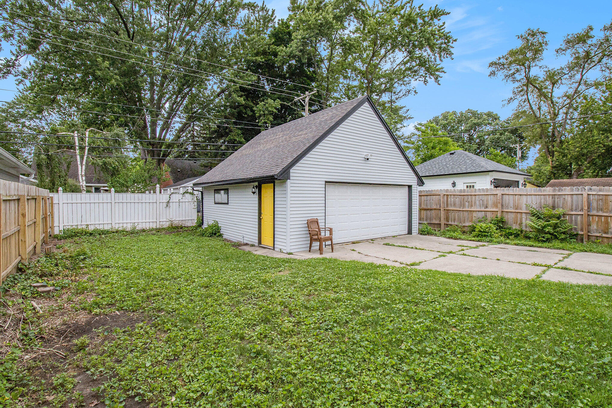 Photo 6 of 29 of 213 N Gainsborough Avenue house