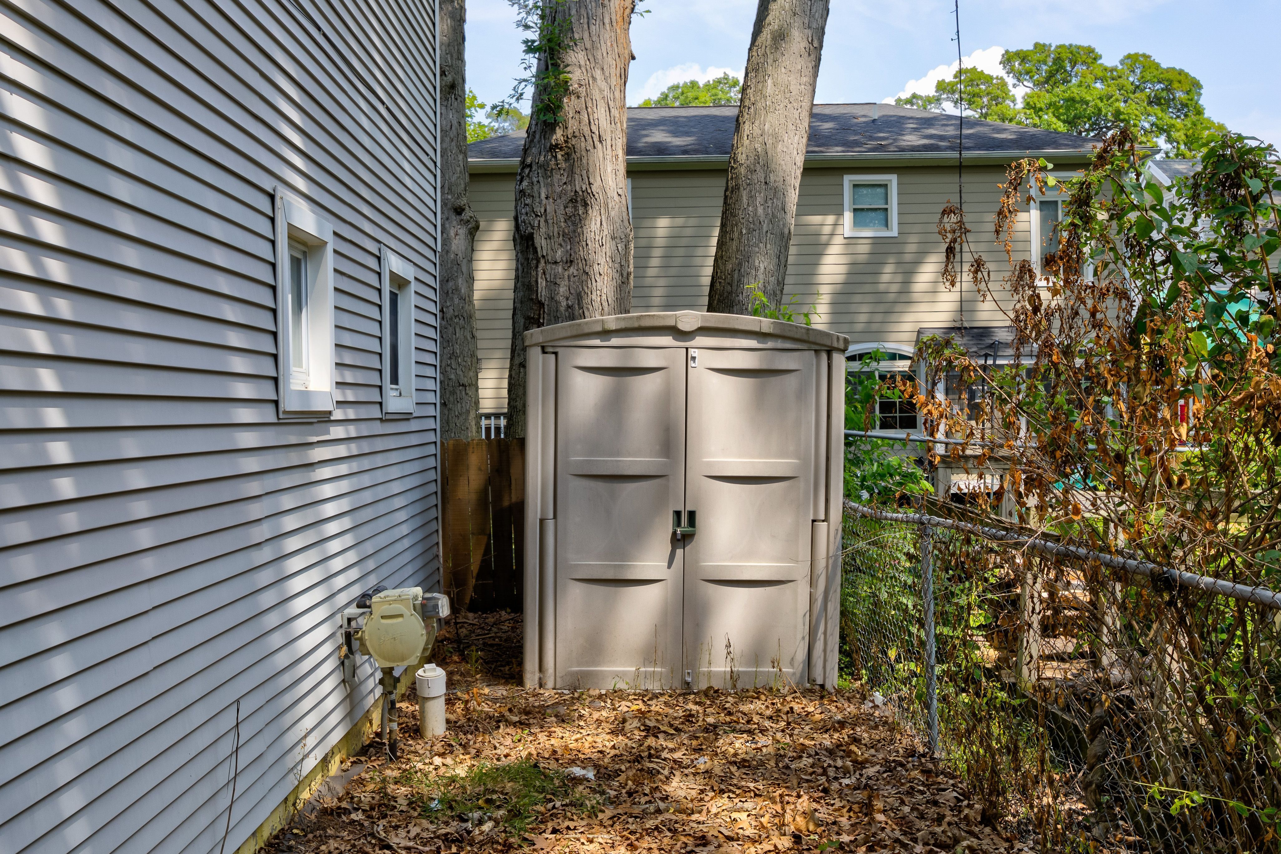 Photo 54 of 59 of 423 HAWTHORN Avenue house