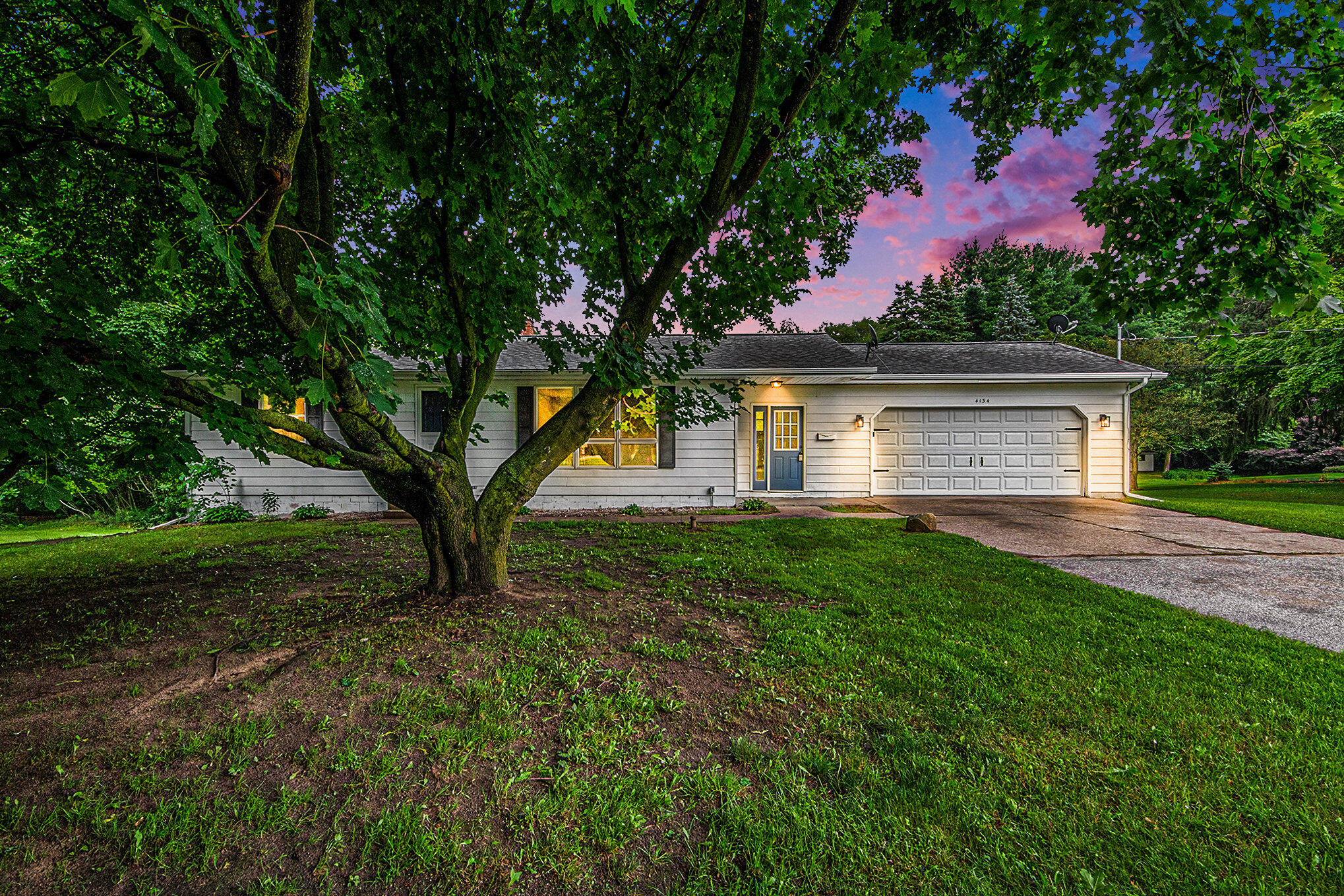 Photo 1 of 27 of 4134 S Luce Avenue house