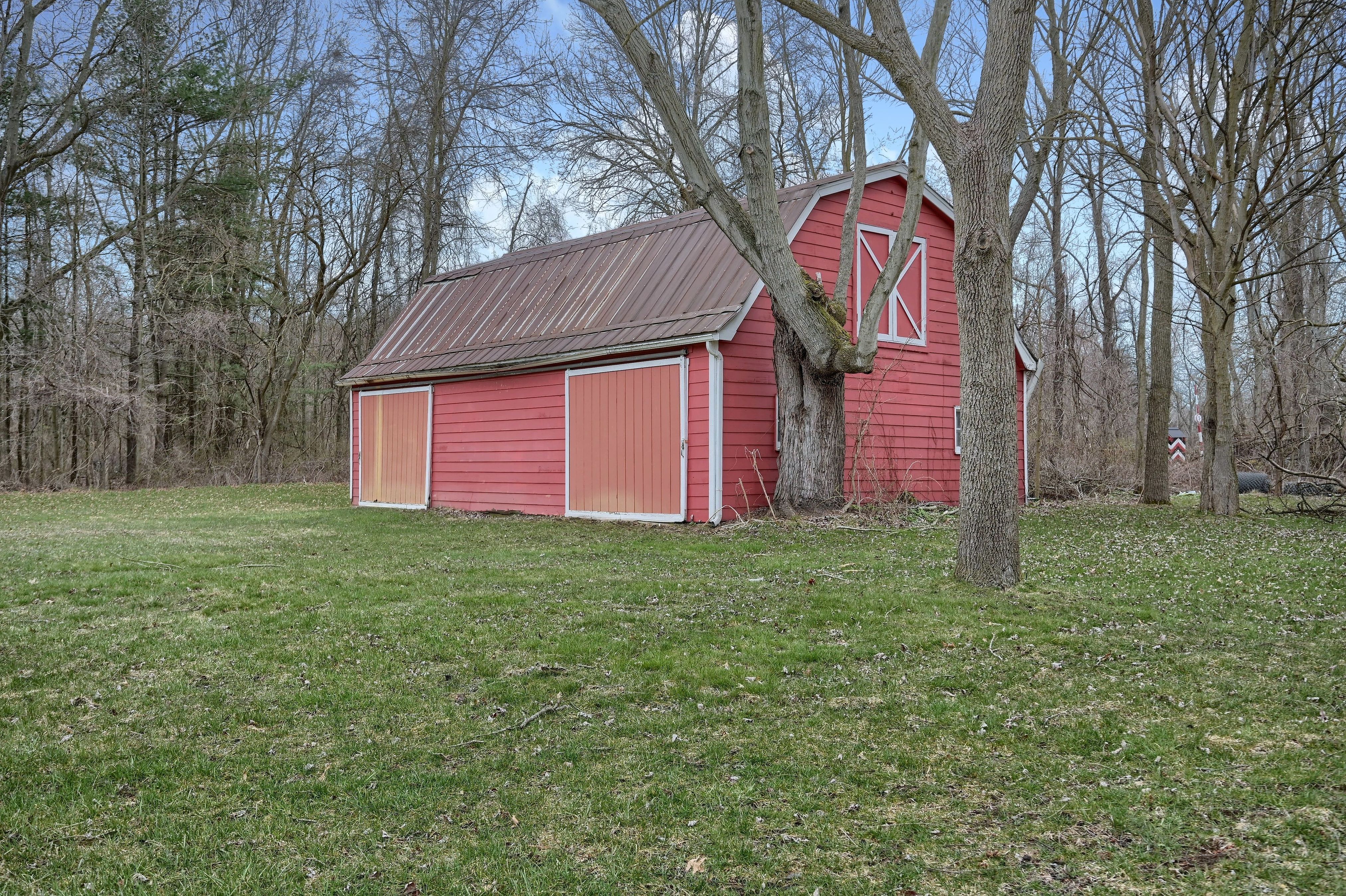 Photo 6 of 40 of 20330 MARTINSVILLE Road house