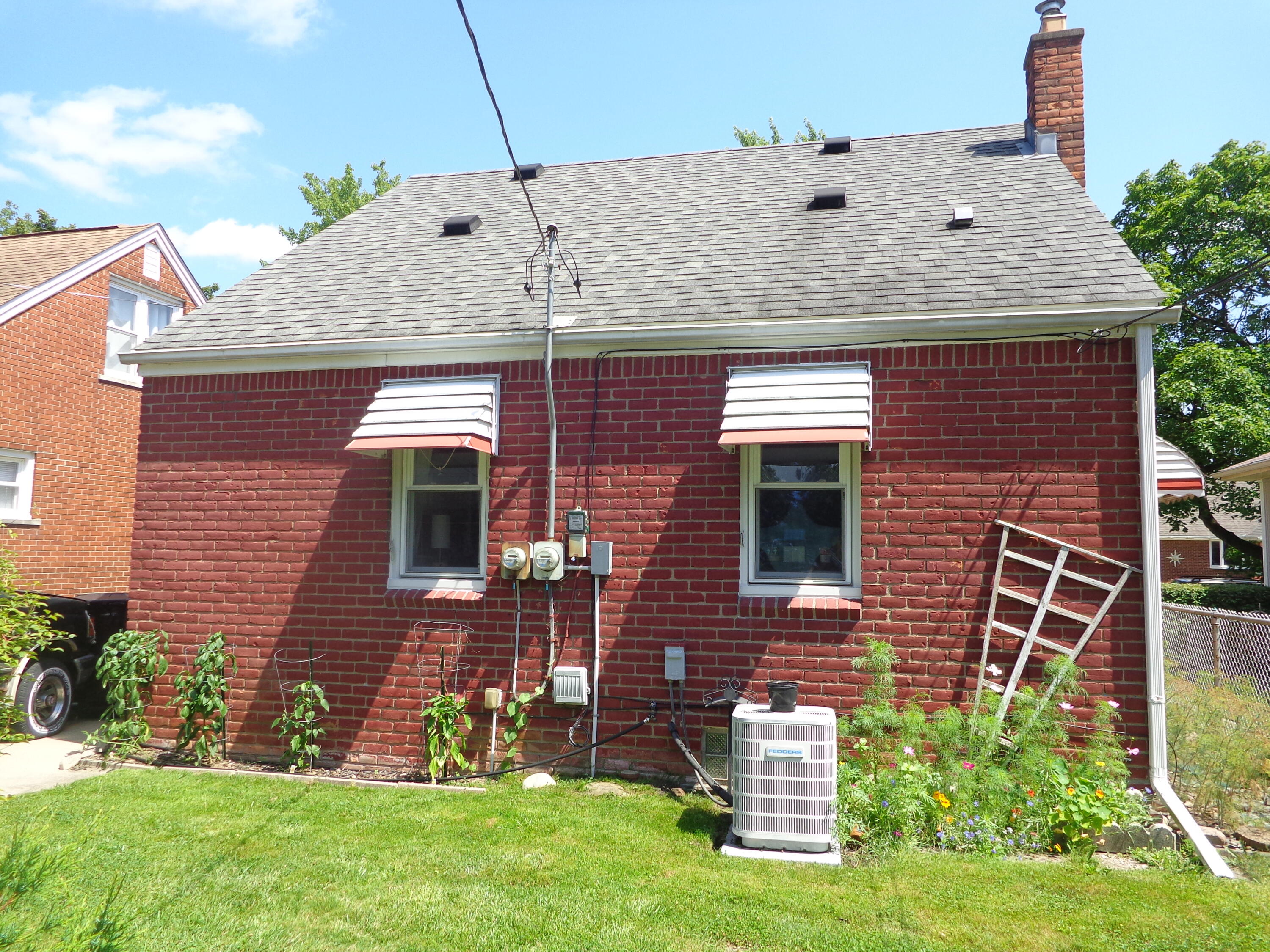 Photo 45 of 45 of 3262 Edison Street house