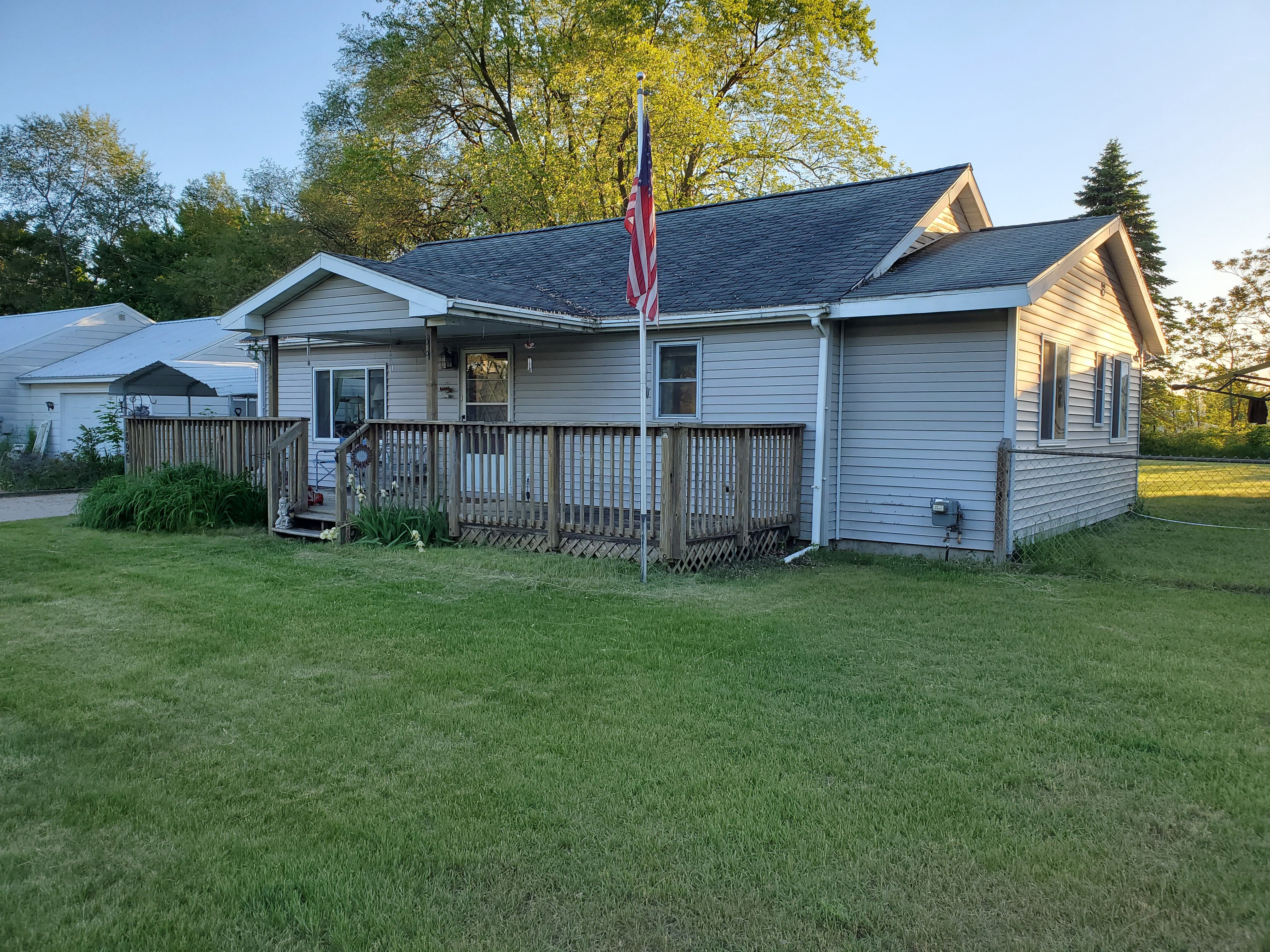 Photo 1 of 4 of 1896 BELMONT Drive house