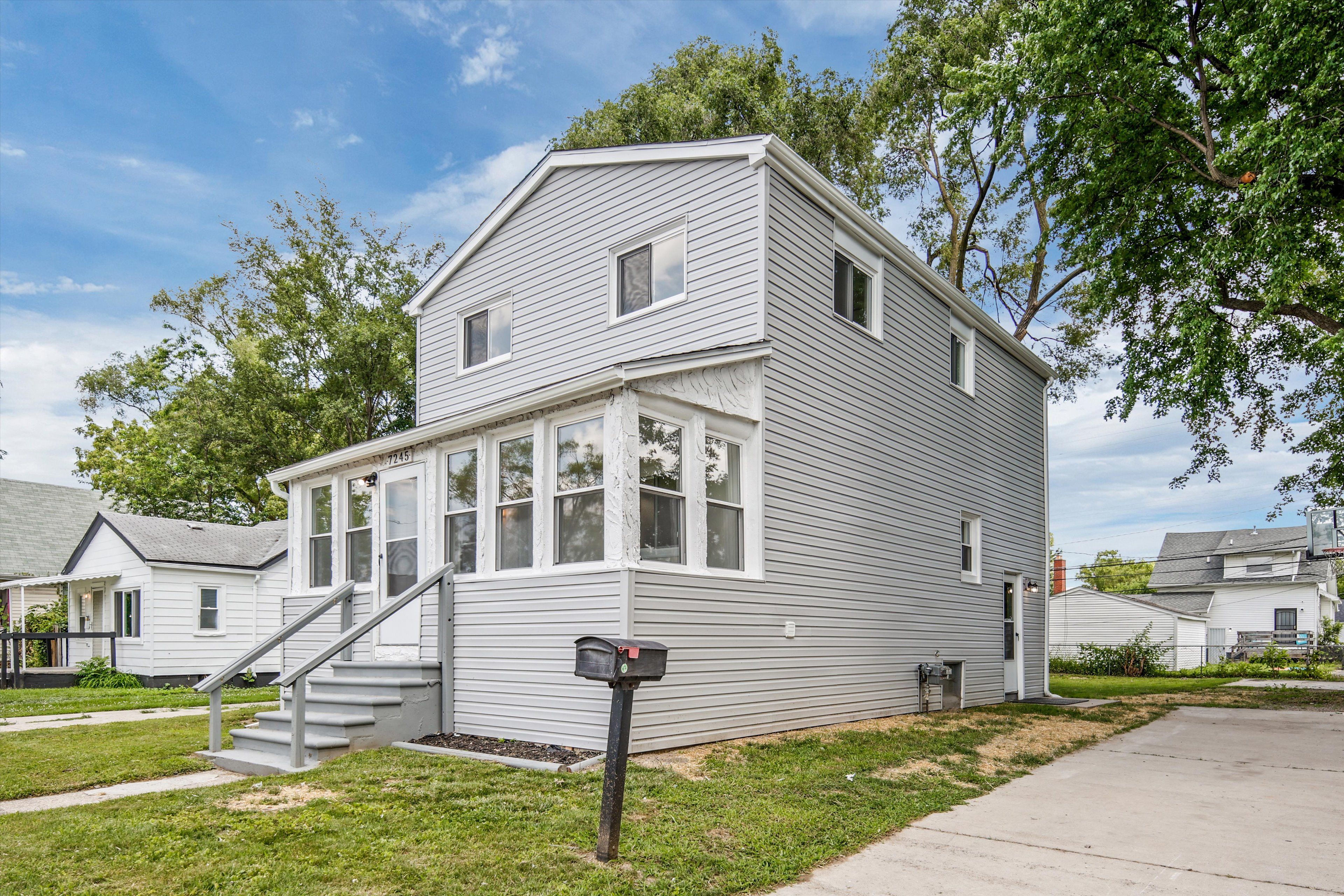 Photo 3 of 29 of 7245 RIVARD Avenue house