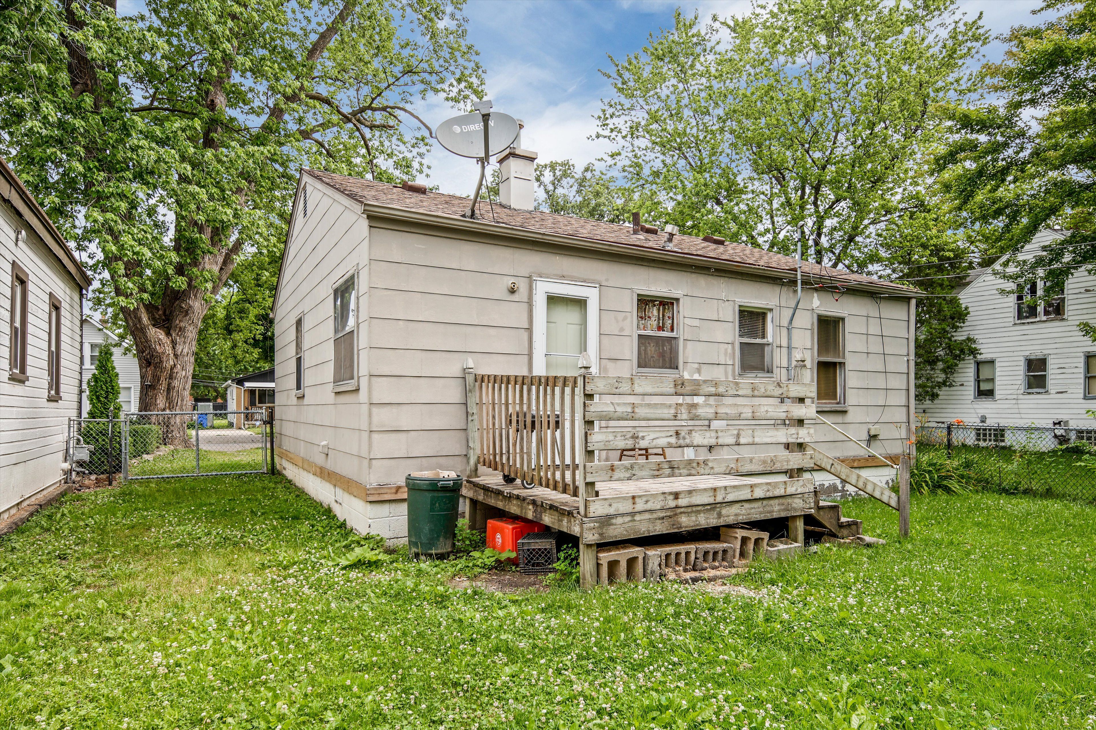 Photo 18 of 20 of 8236 DODGE Avenue house