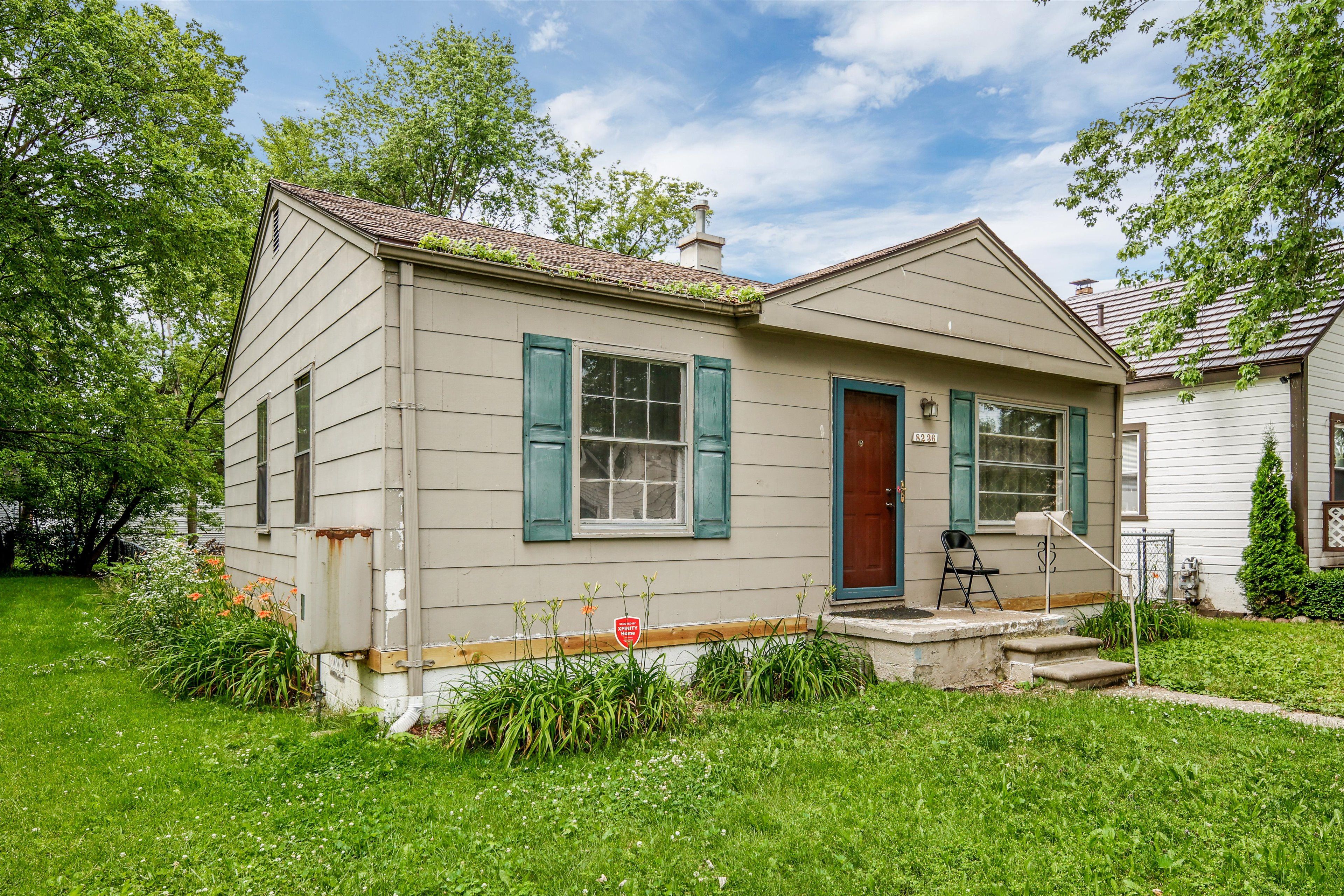 Photo 2 of 20 of 8236 DODGE Avenue house