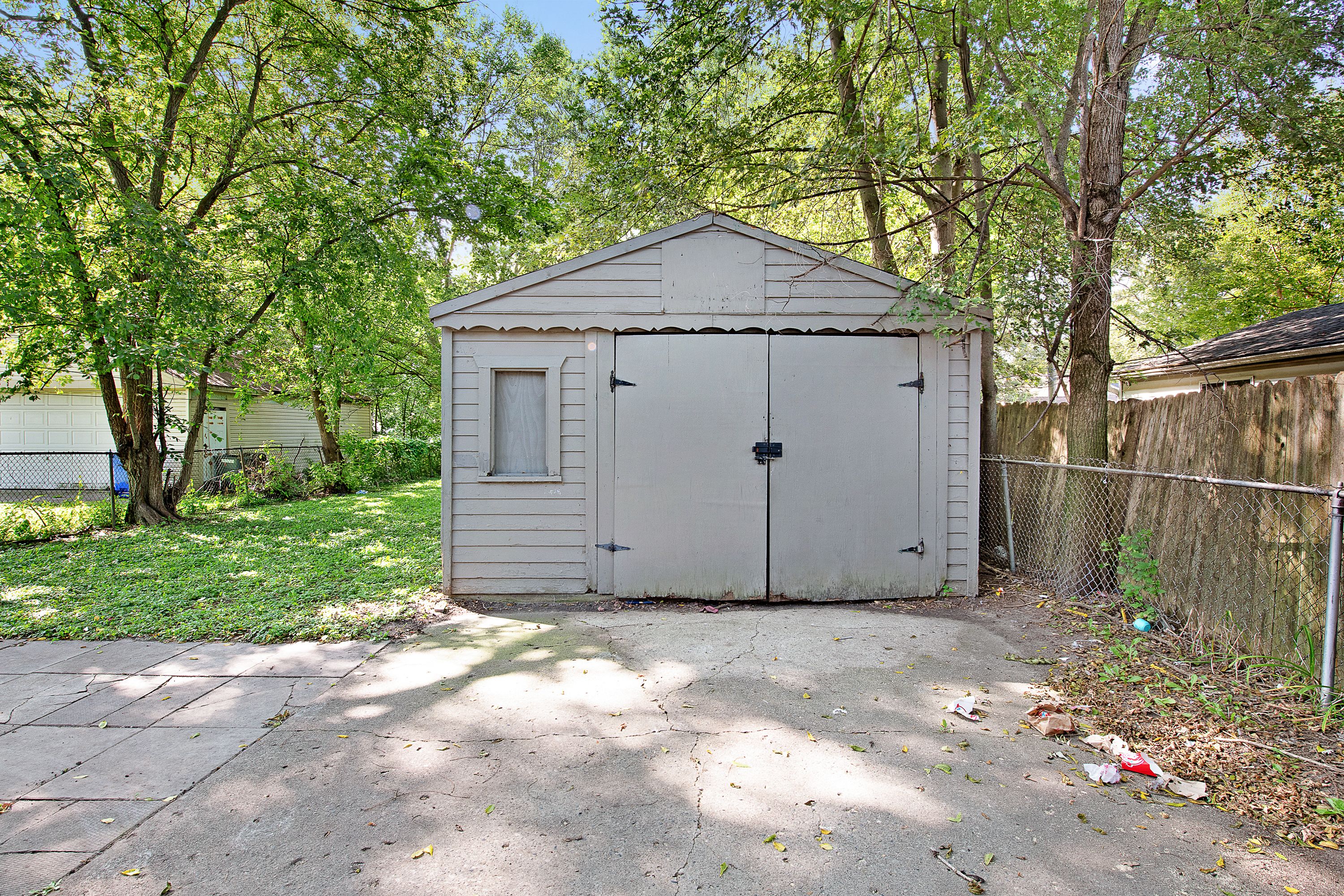 Photo 18 of 23 of 8436 CHAPP Avenue house