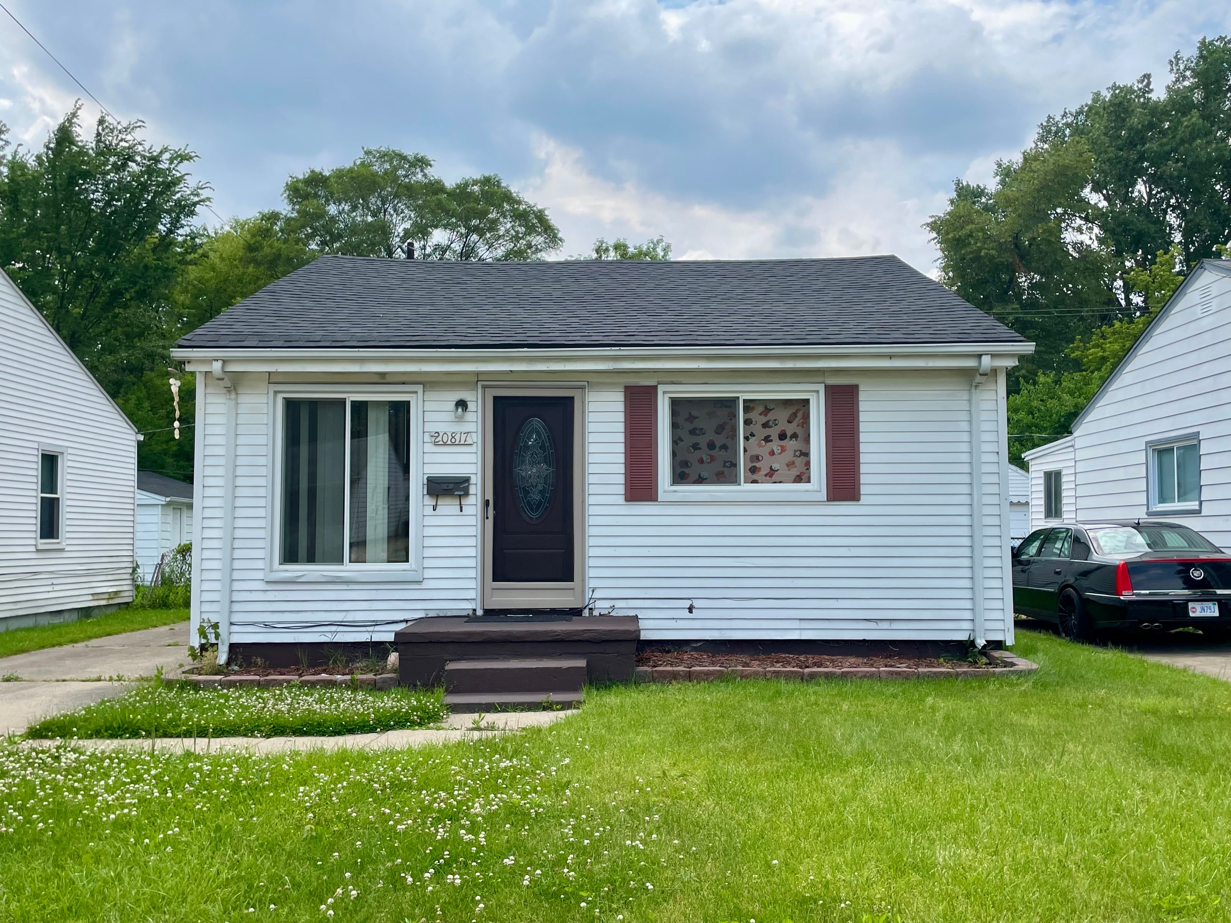 Photo 1 of 21 of 20817 ATLANTIC Avenue house