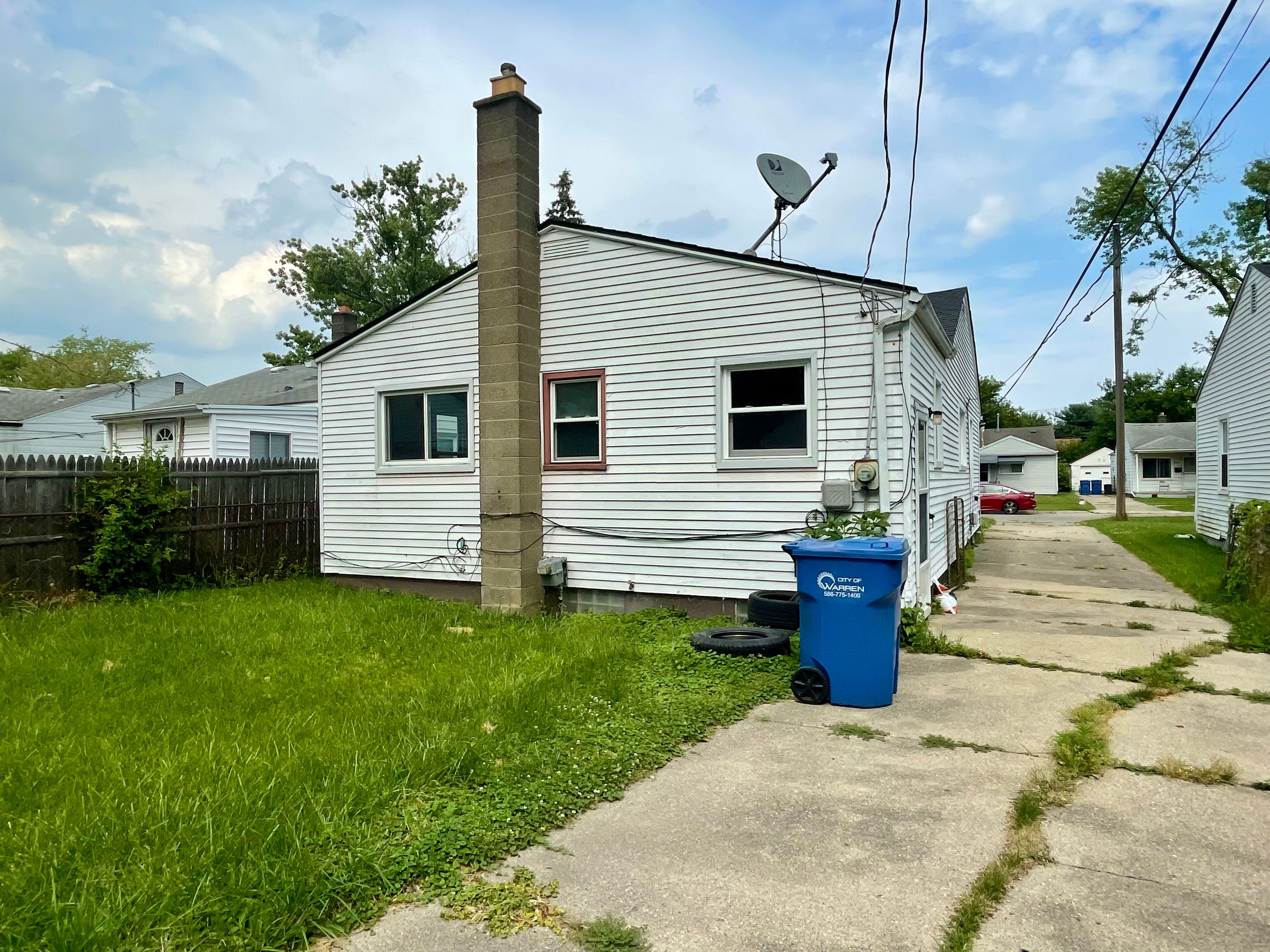 Photo 20 of 21 of 20817 ATLANTIC Avenue house