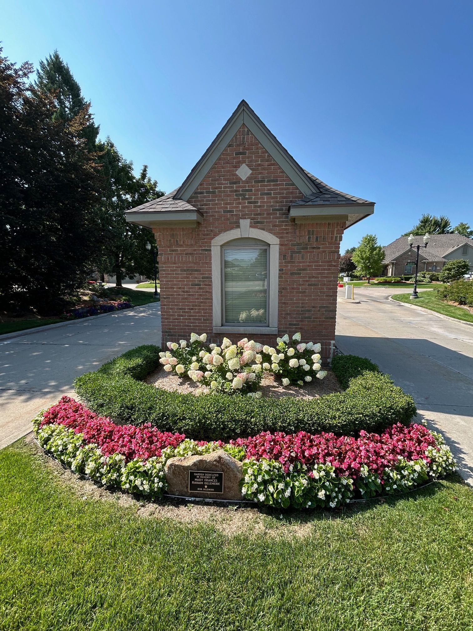 Photo 8 of 12 of 4471 Wisteria Court condo