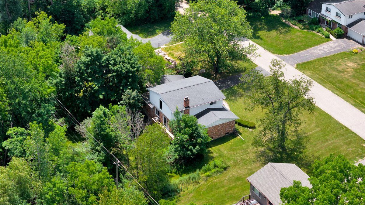 Photo 49 of 57 of 7159 PEBBLECREEK Road house