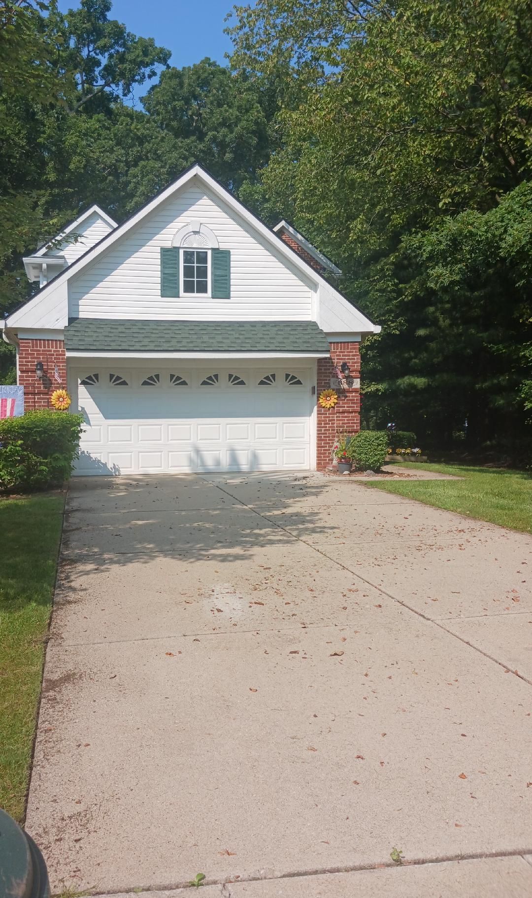 Photo 1 of 1 of 684 SHADY MAPLE Drive condo