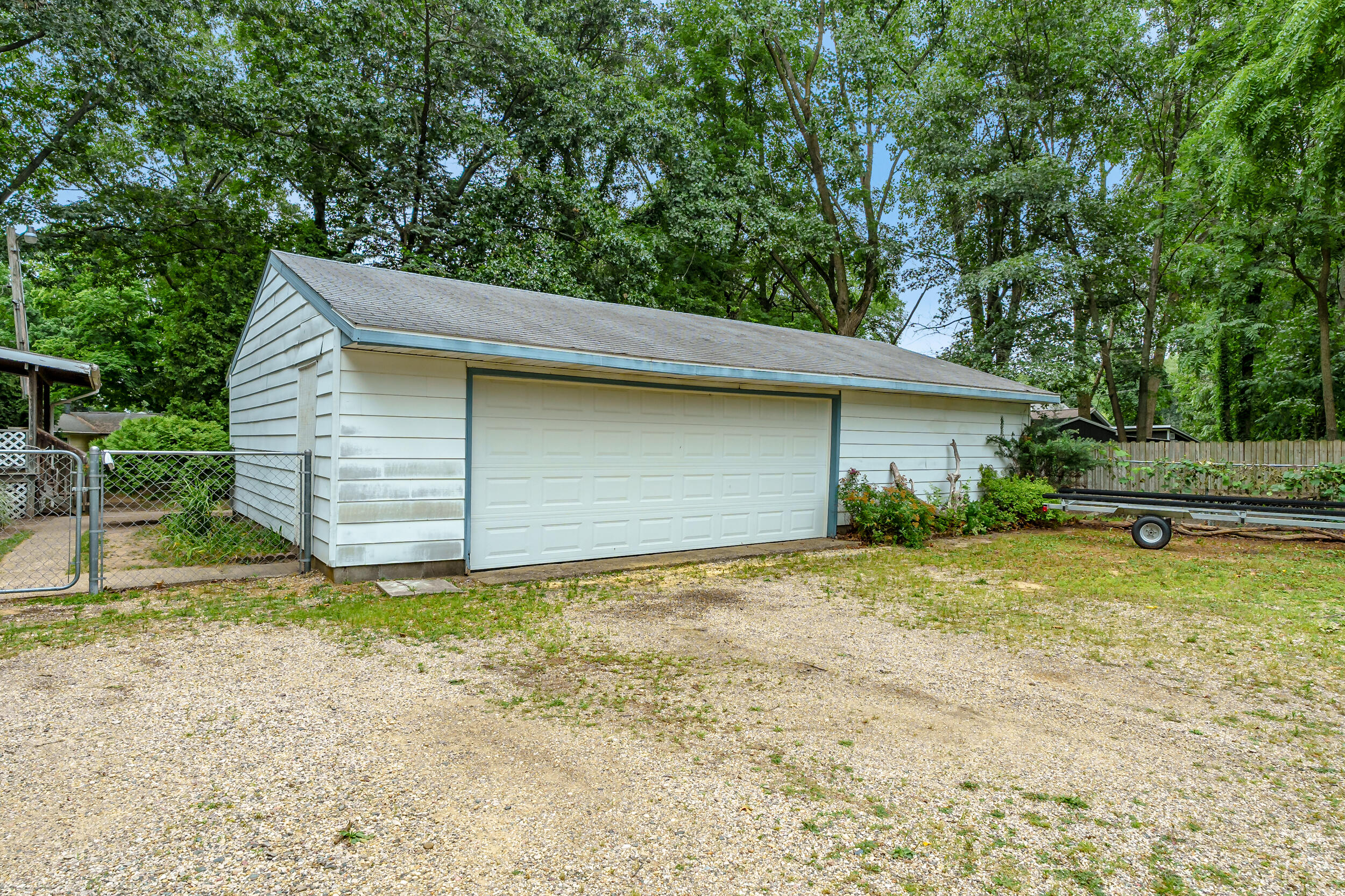 Photo 29 of 30 of 3968 England Drive mobile home