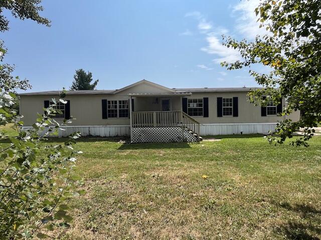 Photo 2 of 18 of 204 Pin Oak Lane mobile home