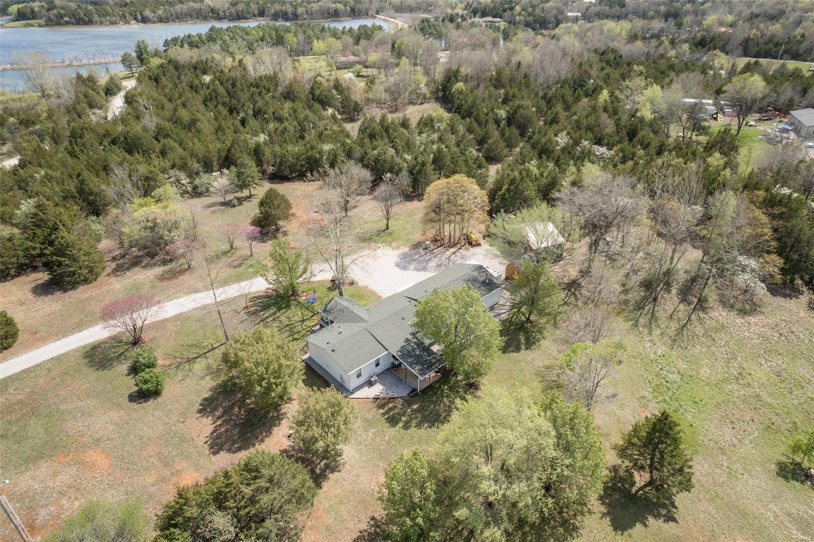 Photo 42 of 64 of 10310 Lakeshore Lane mobile home