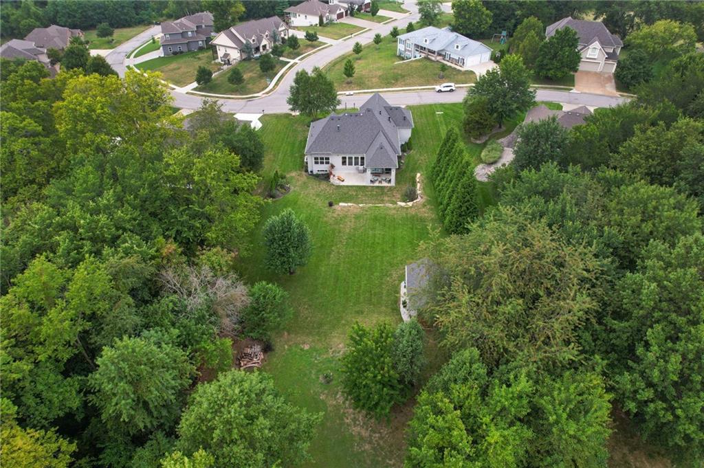 Photo 18 of 48 of 1300 SE Woodbine Drive house