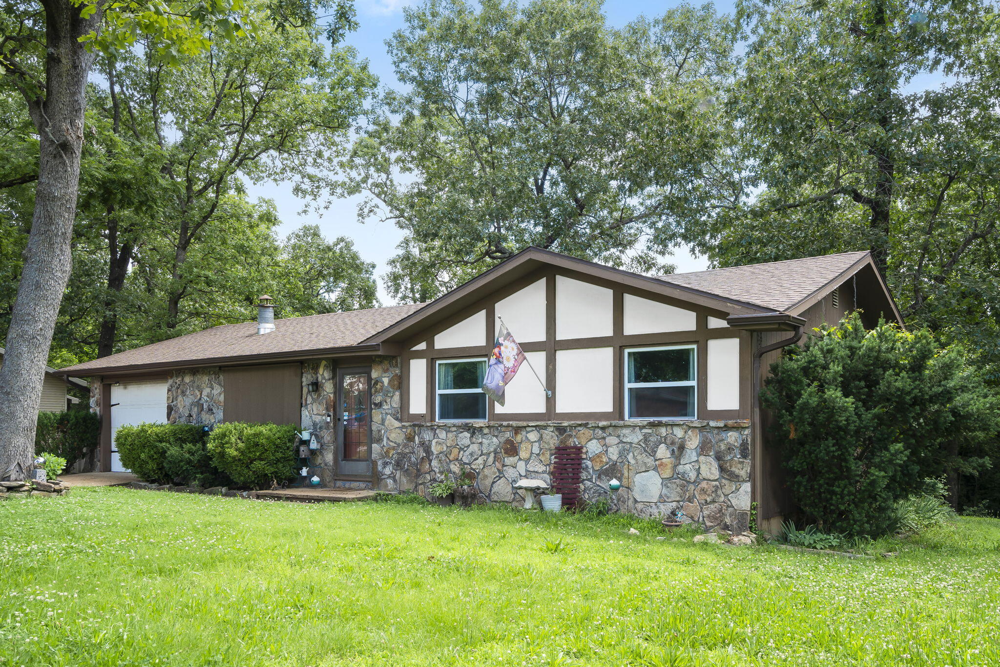 Photo 5 of 26 of 747 Cannon Ball Loop house