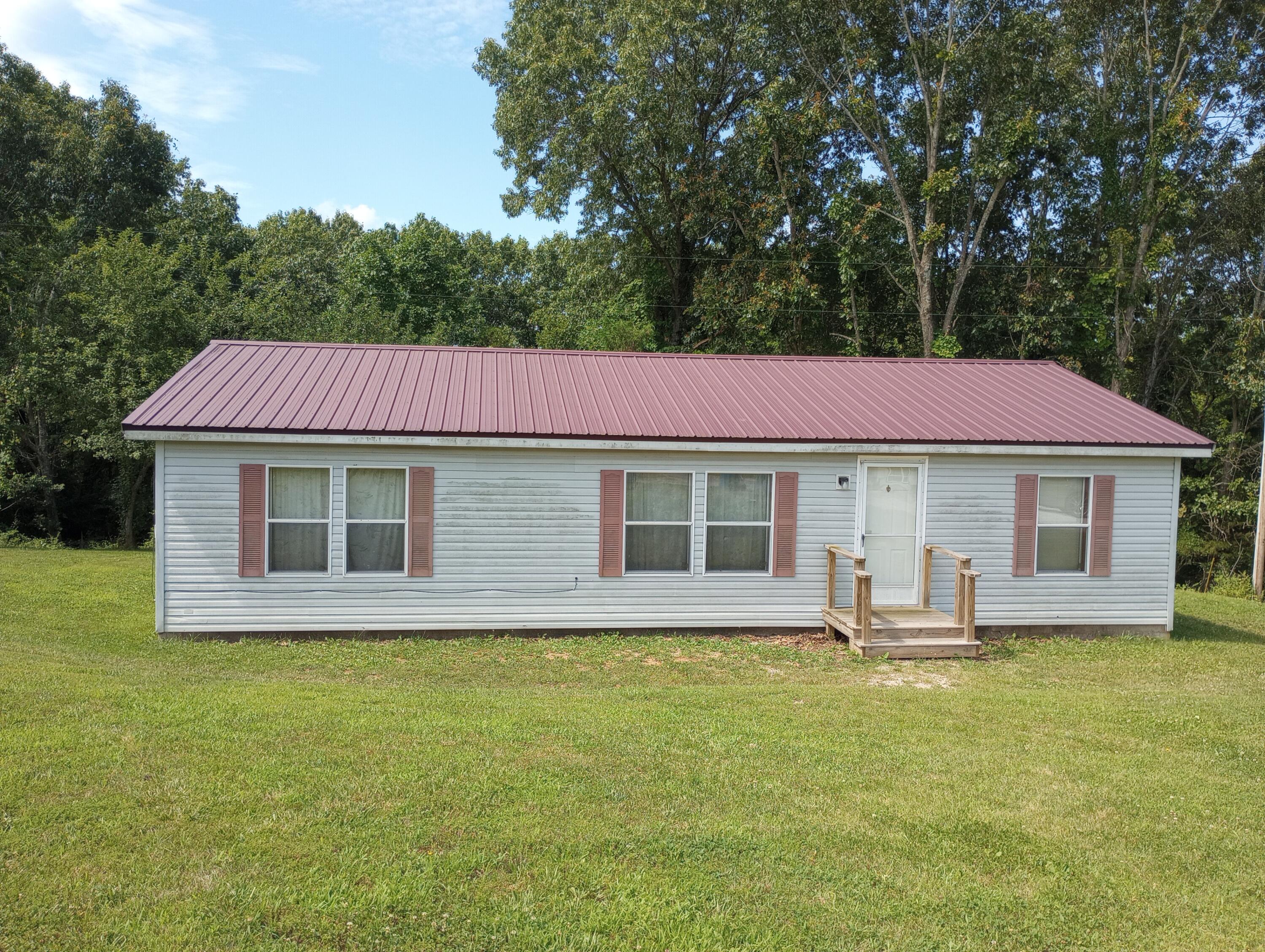 Photo 1 of 23 of 118 Grand Imperial Drive mobile home