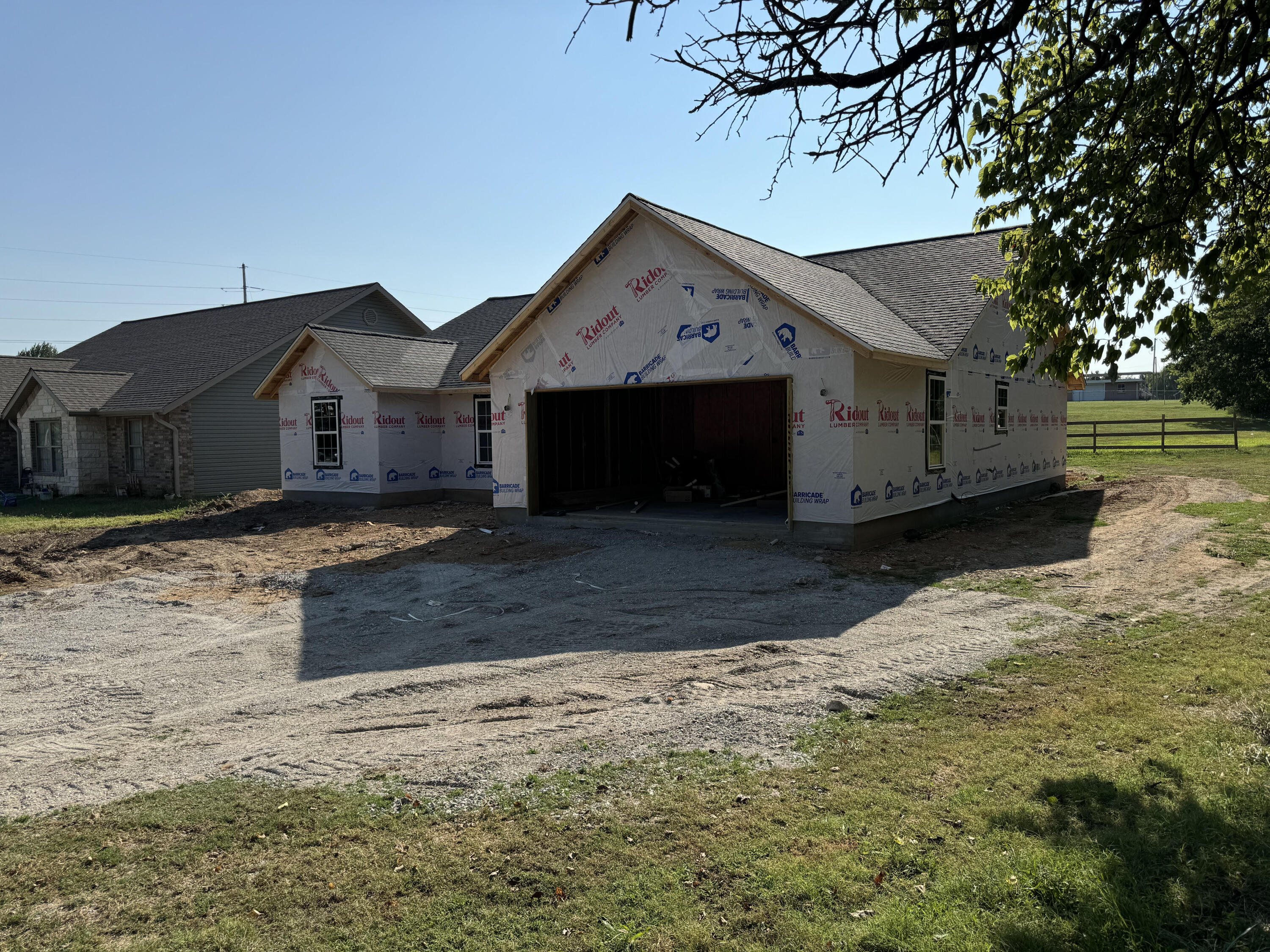 Photo 1 of 1 of 2515 South Schifferdecker Avenue house