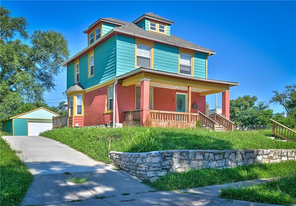 Photo 1 of 27 of 2628 Agnes Avenue house