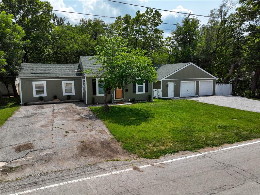 Photo 41 of 47 of 7 NE Forest Avenue house