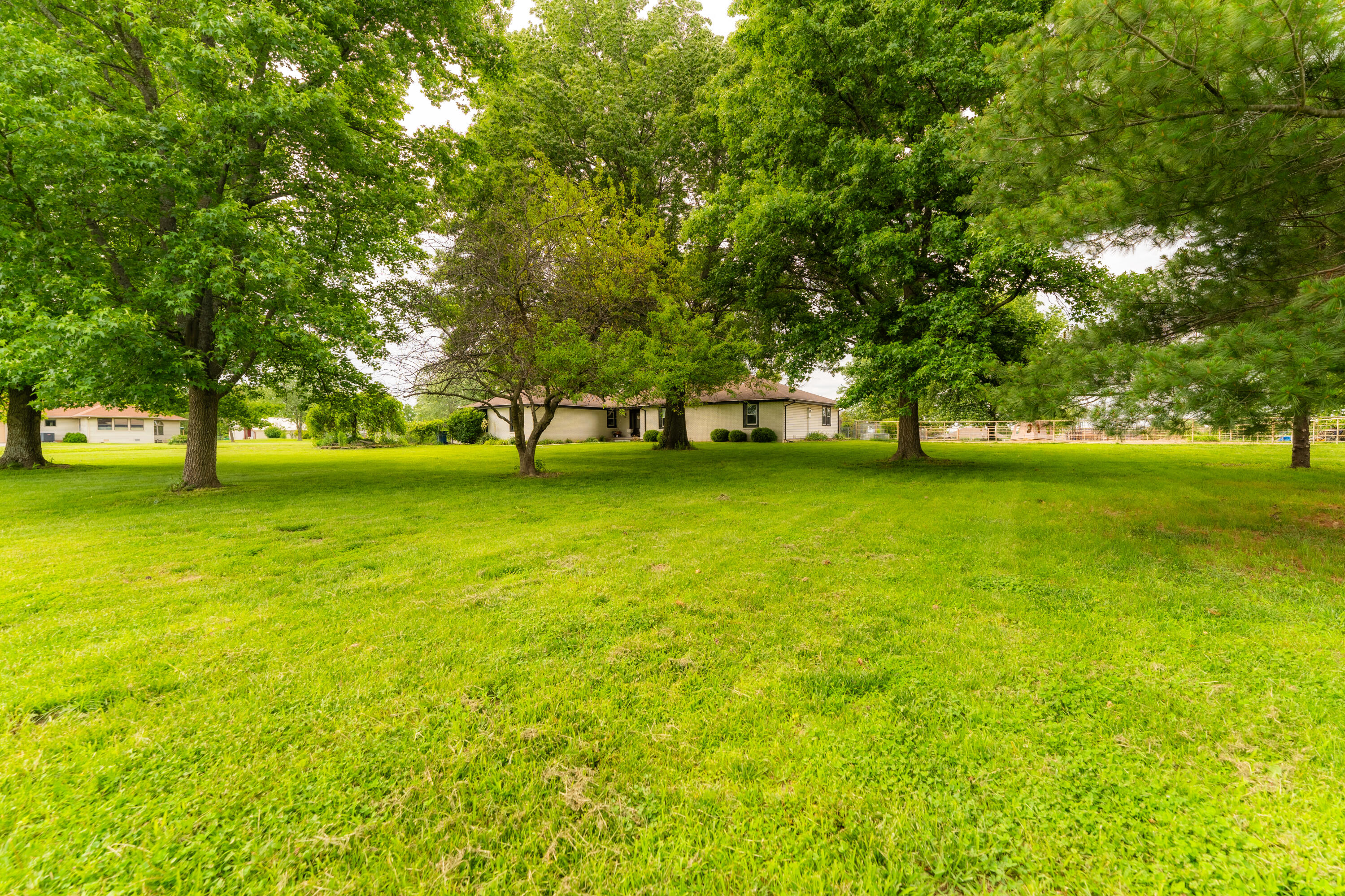 Photo 4 of 59 of 851 Meadowview Drive house