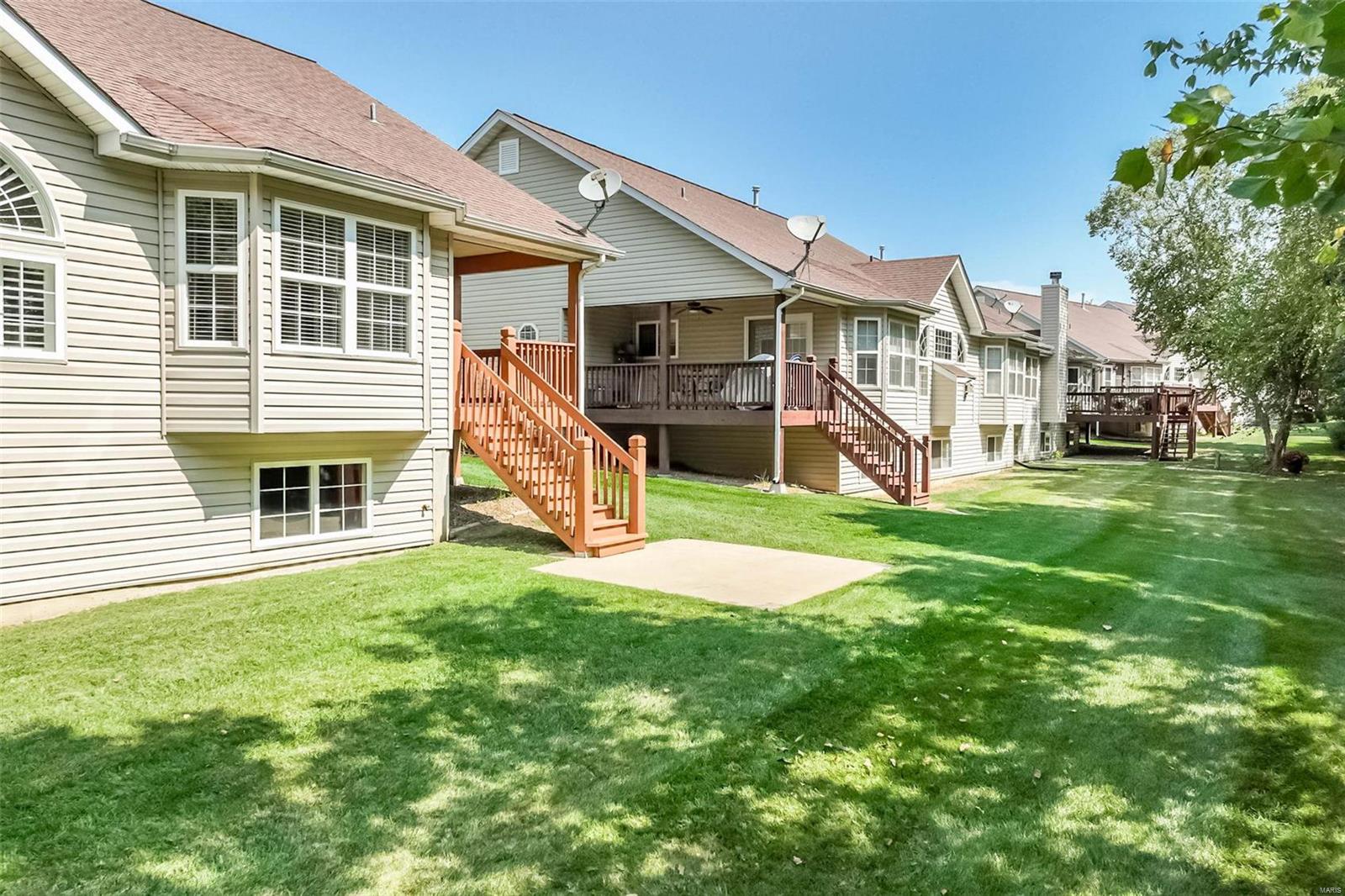 Photo 7 of 9 of 118 Dardenne Landing Court townhome