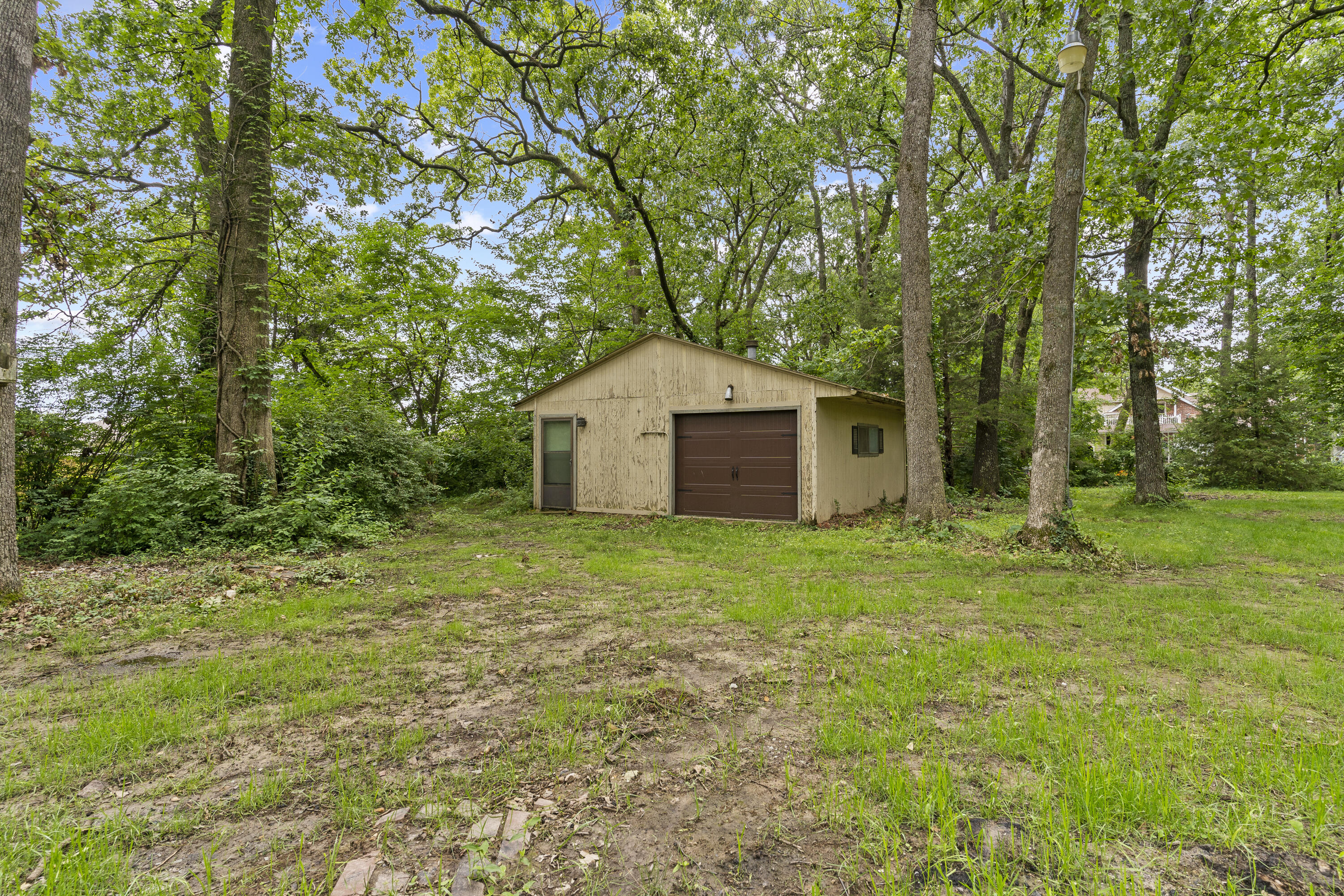 Photo 42 of 42 of 140 South Tanglewood Drive house