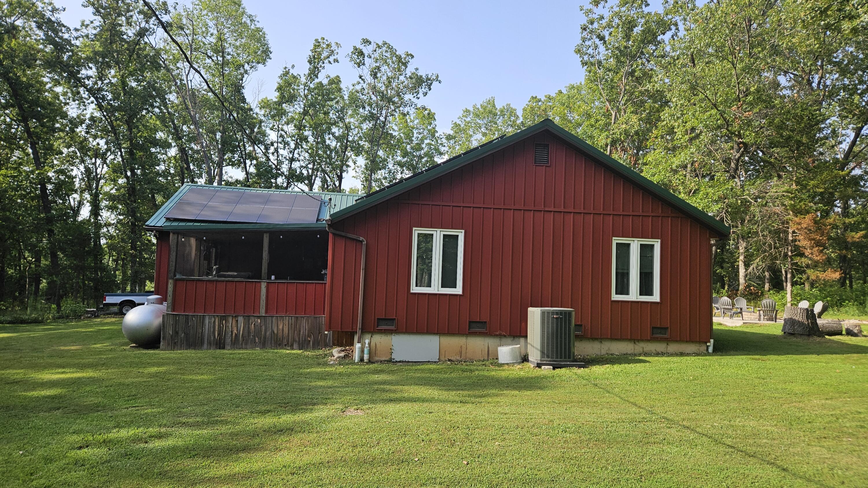 Photo 5 of 65 of 466 Red Cedar Road house