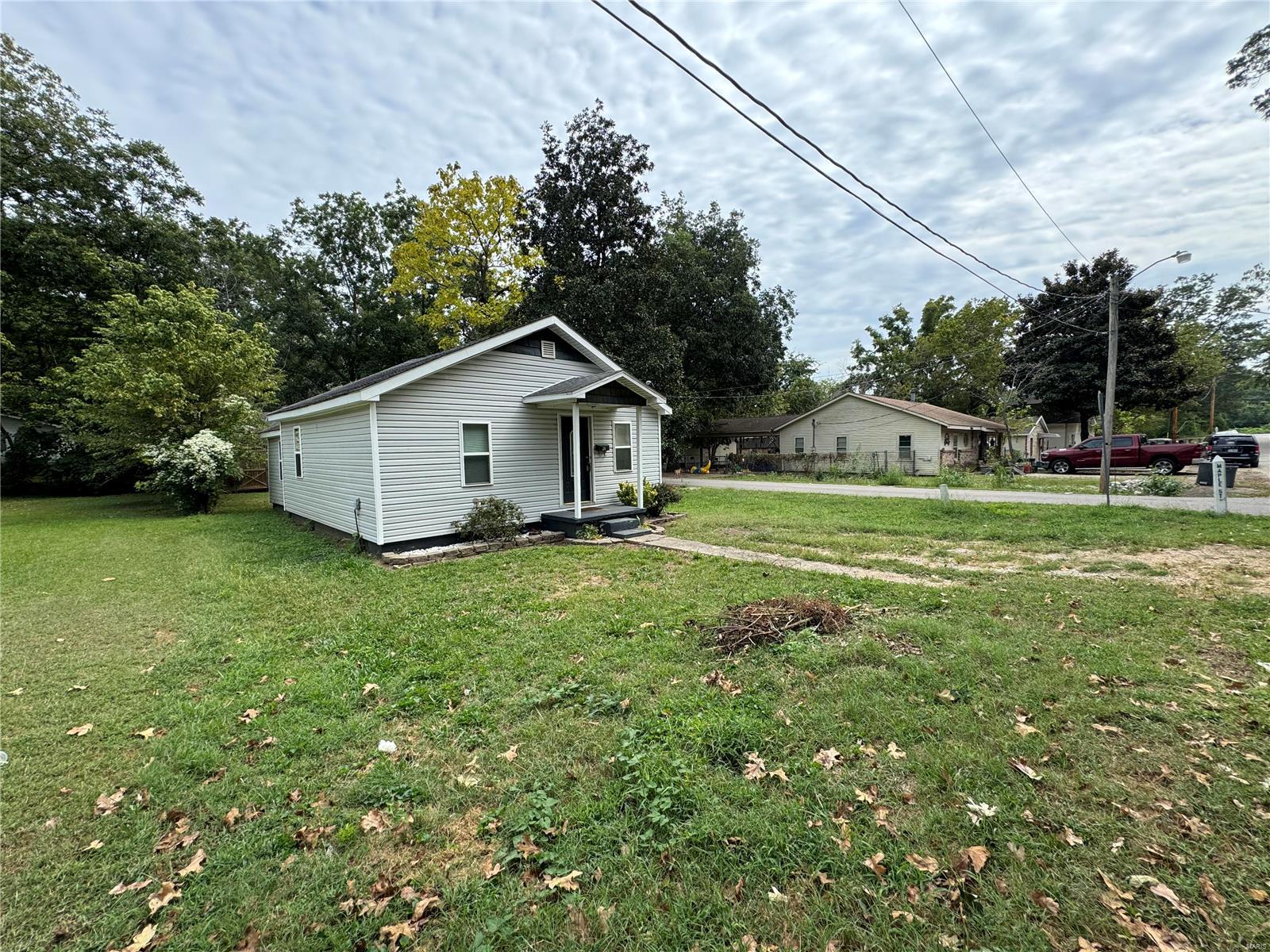 Photo 9 of 10 of 314 7th Street house