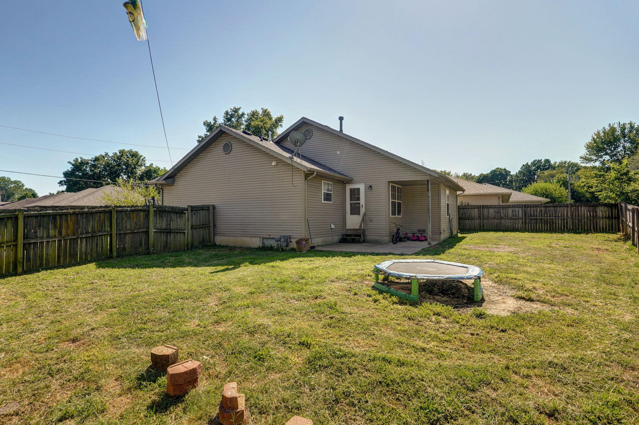 Photo 19 of 22 of 200 Tillman Avenue house