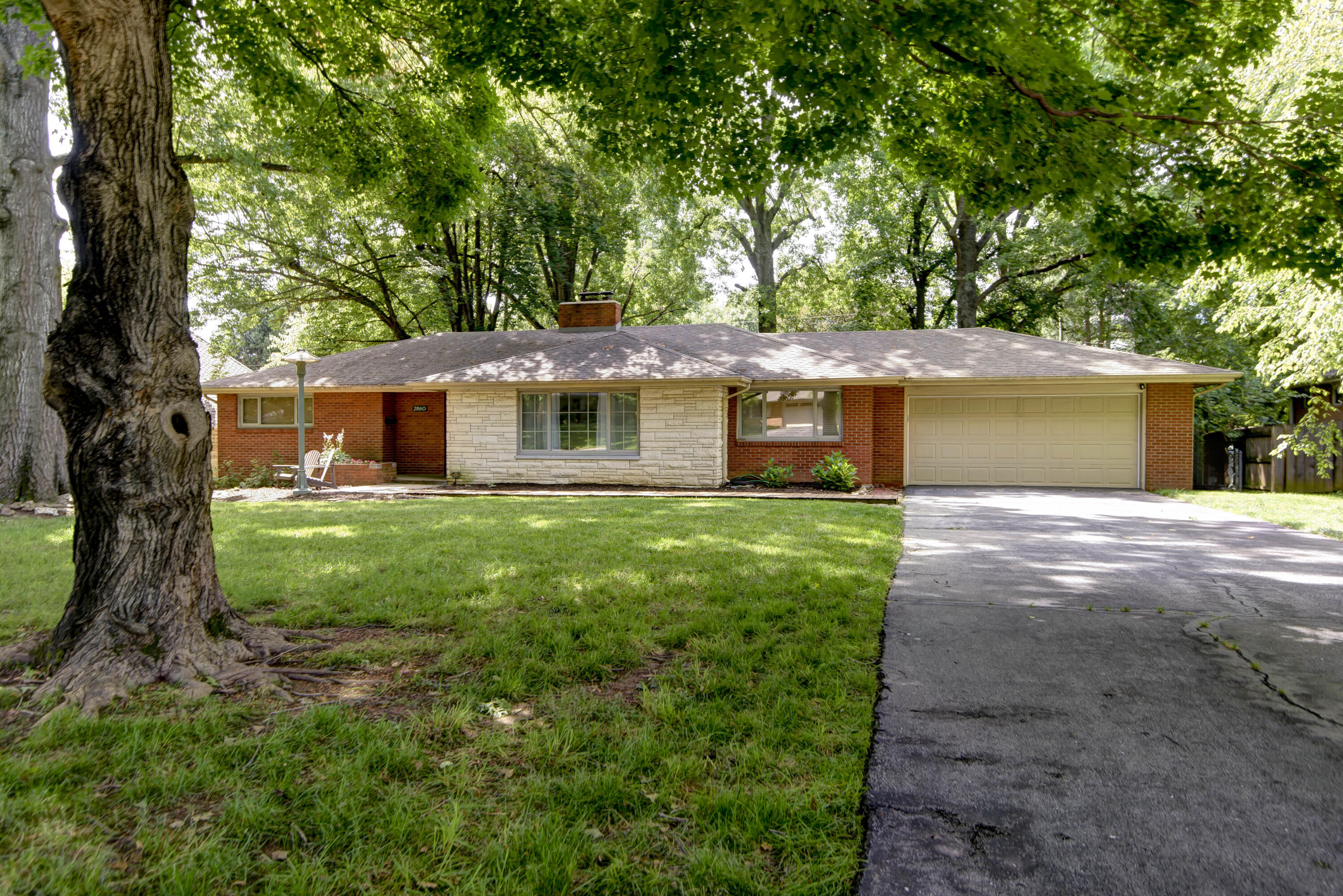 Photo 1 of 40 of 2860 East Crestview Street house