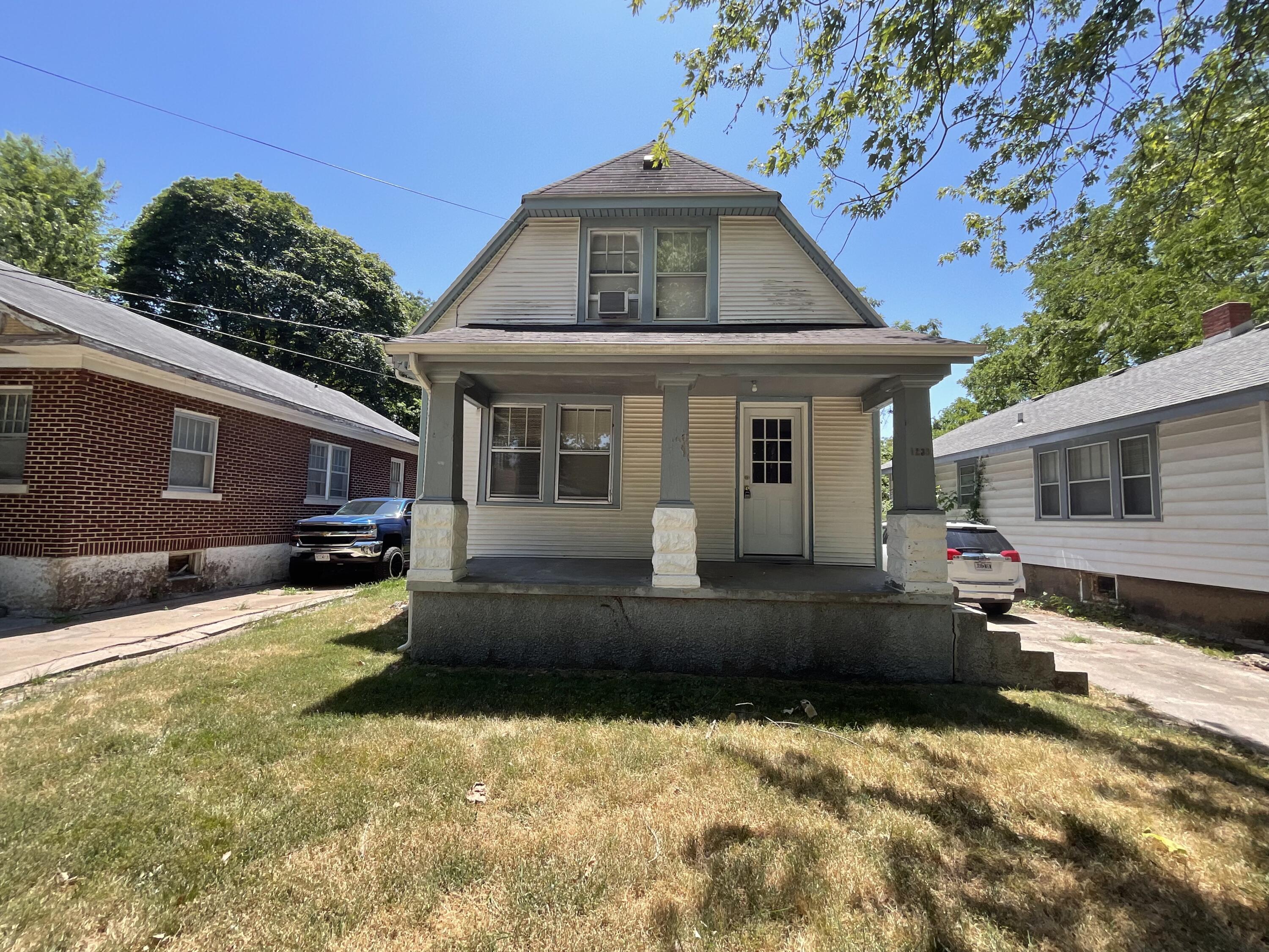 Photo 1 of 14 of 1238 East Page Street house