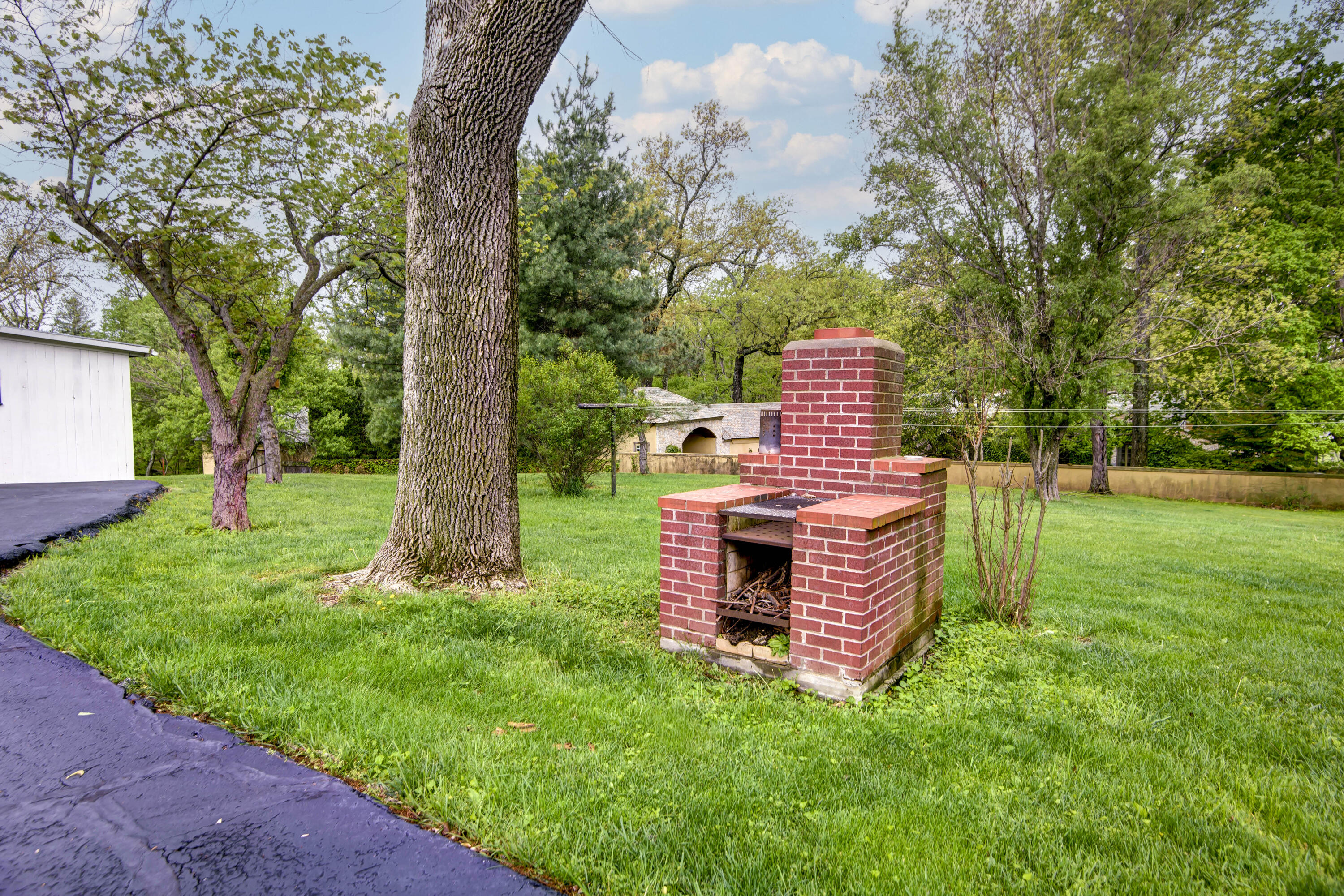 Photo 49 of 82 of 4810 East Farm Rd 132 house