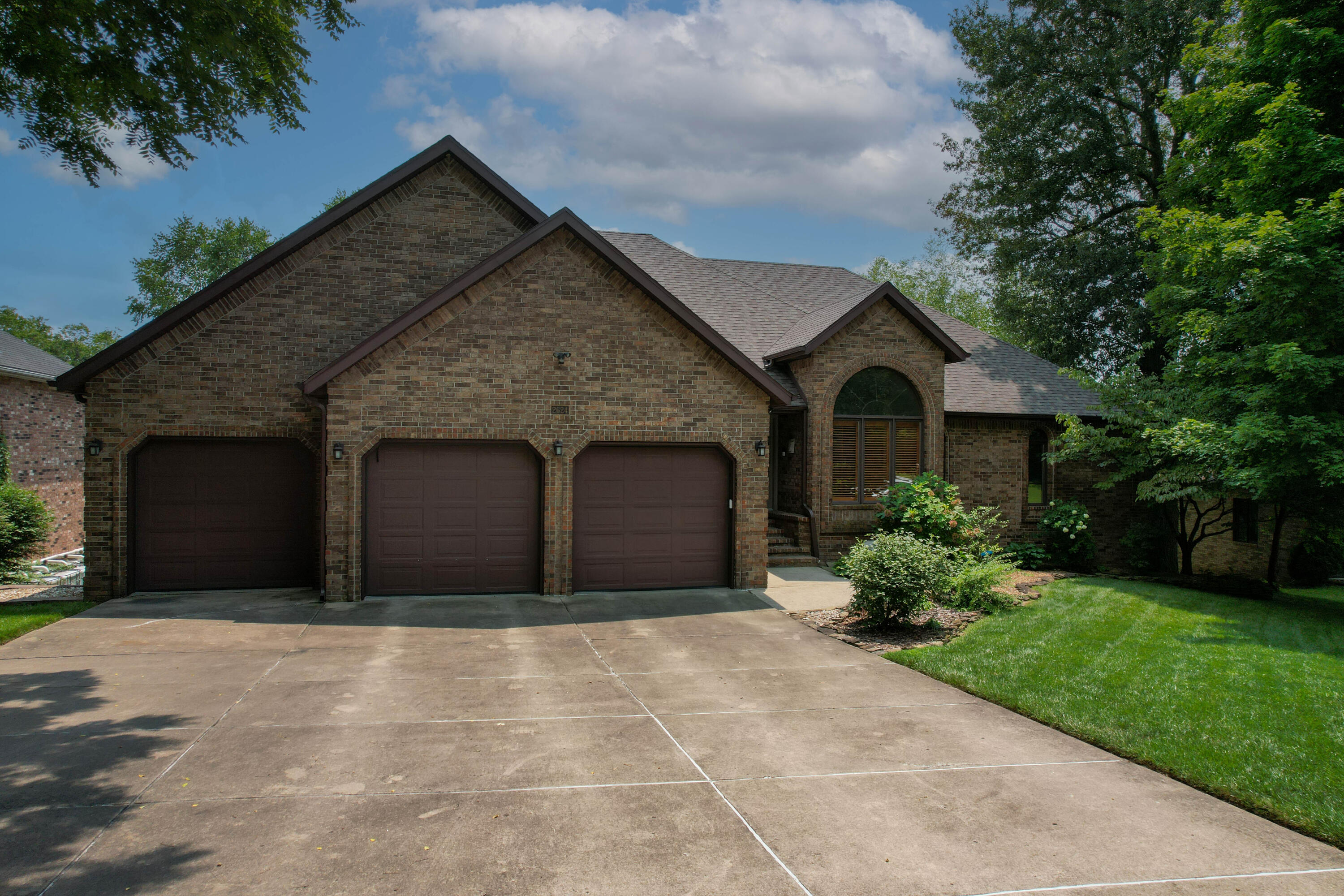 Photo 65 of 71 of 2624 West Blakey Street house