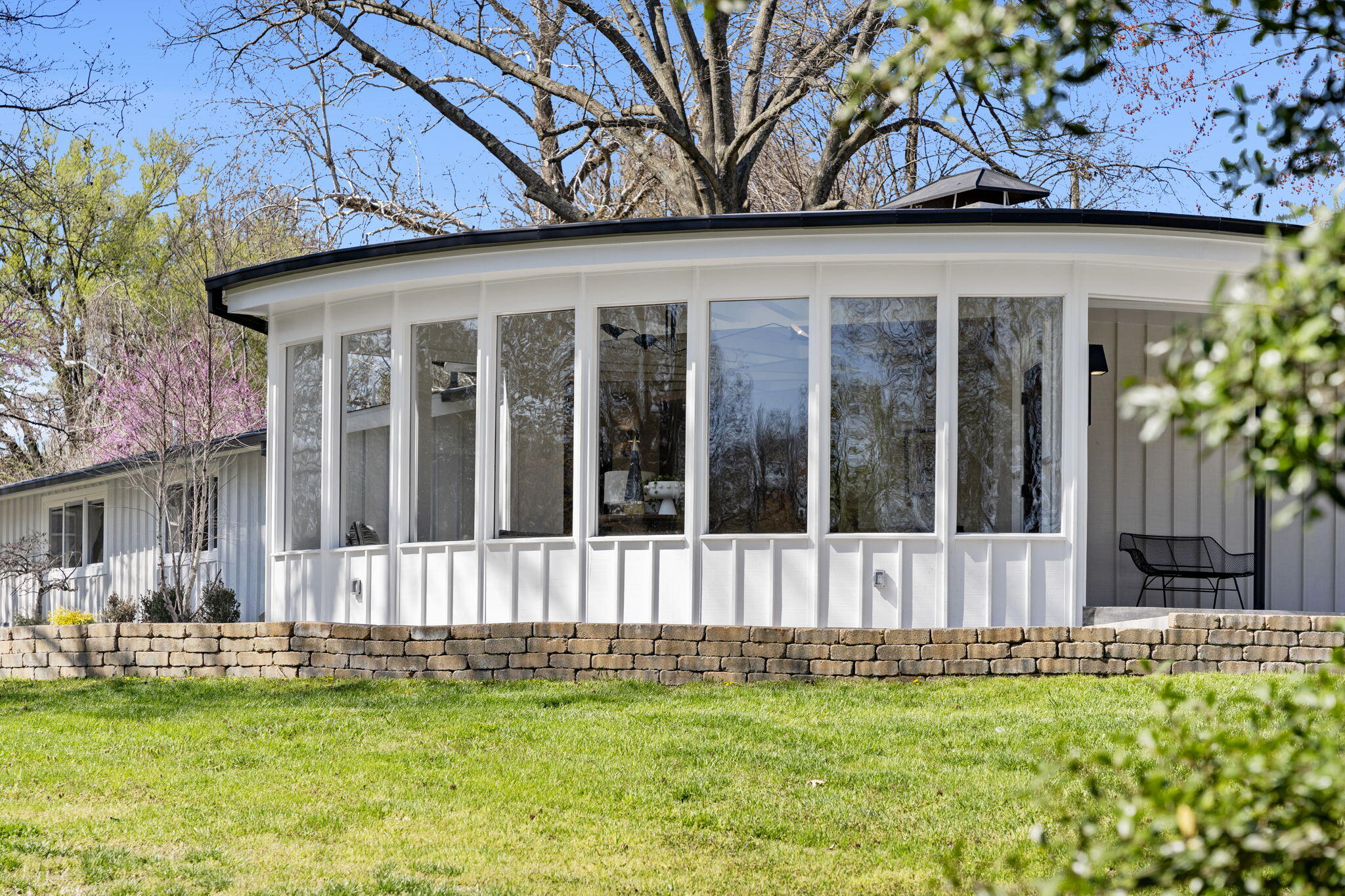 Photo 5 of 53 of 2523 South Marlan Avenue house