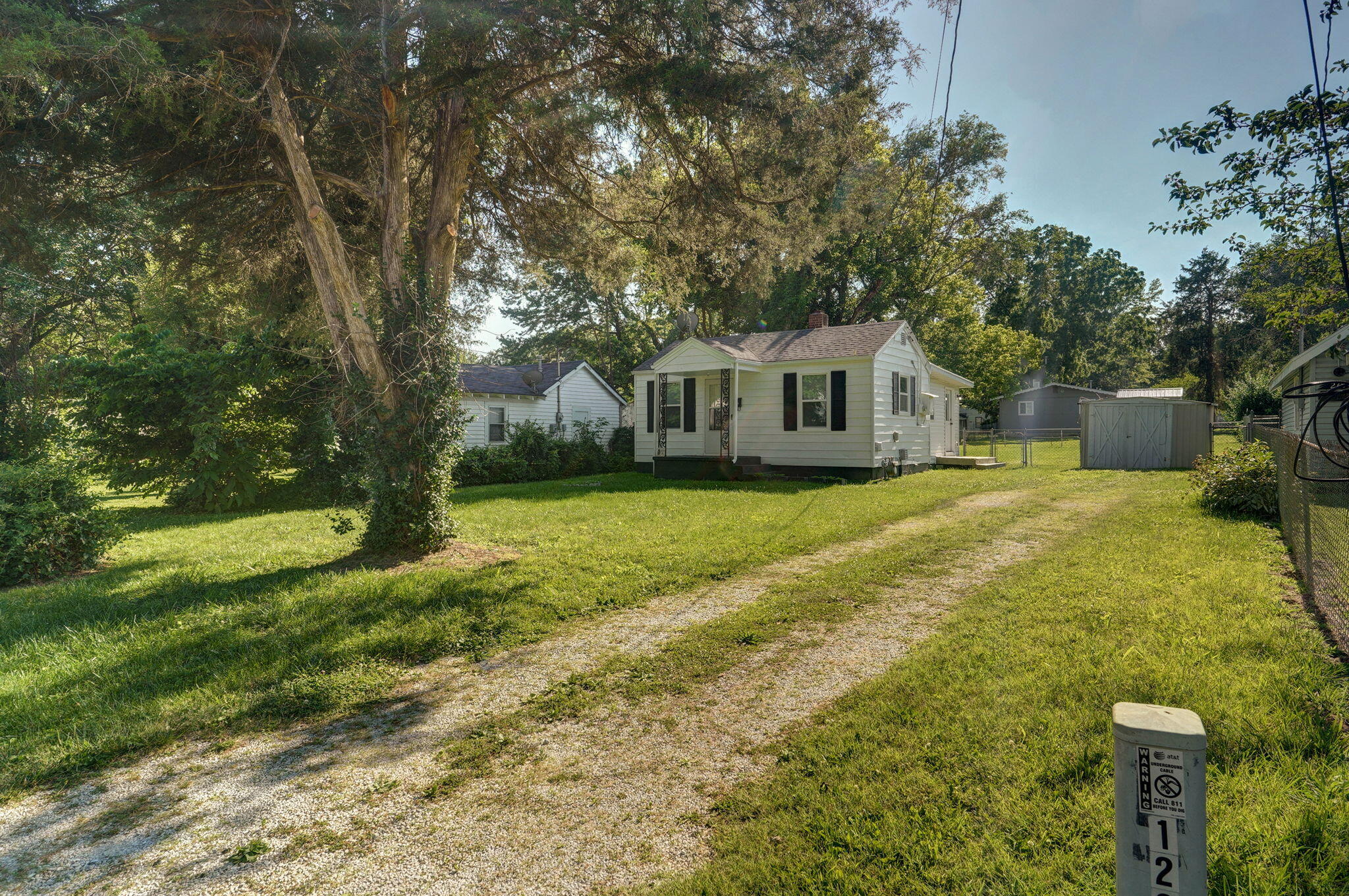 Photo 16 of 21 of 1135 North Ethyl Avenue house