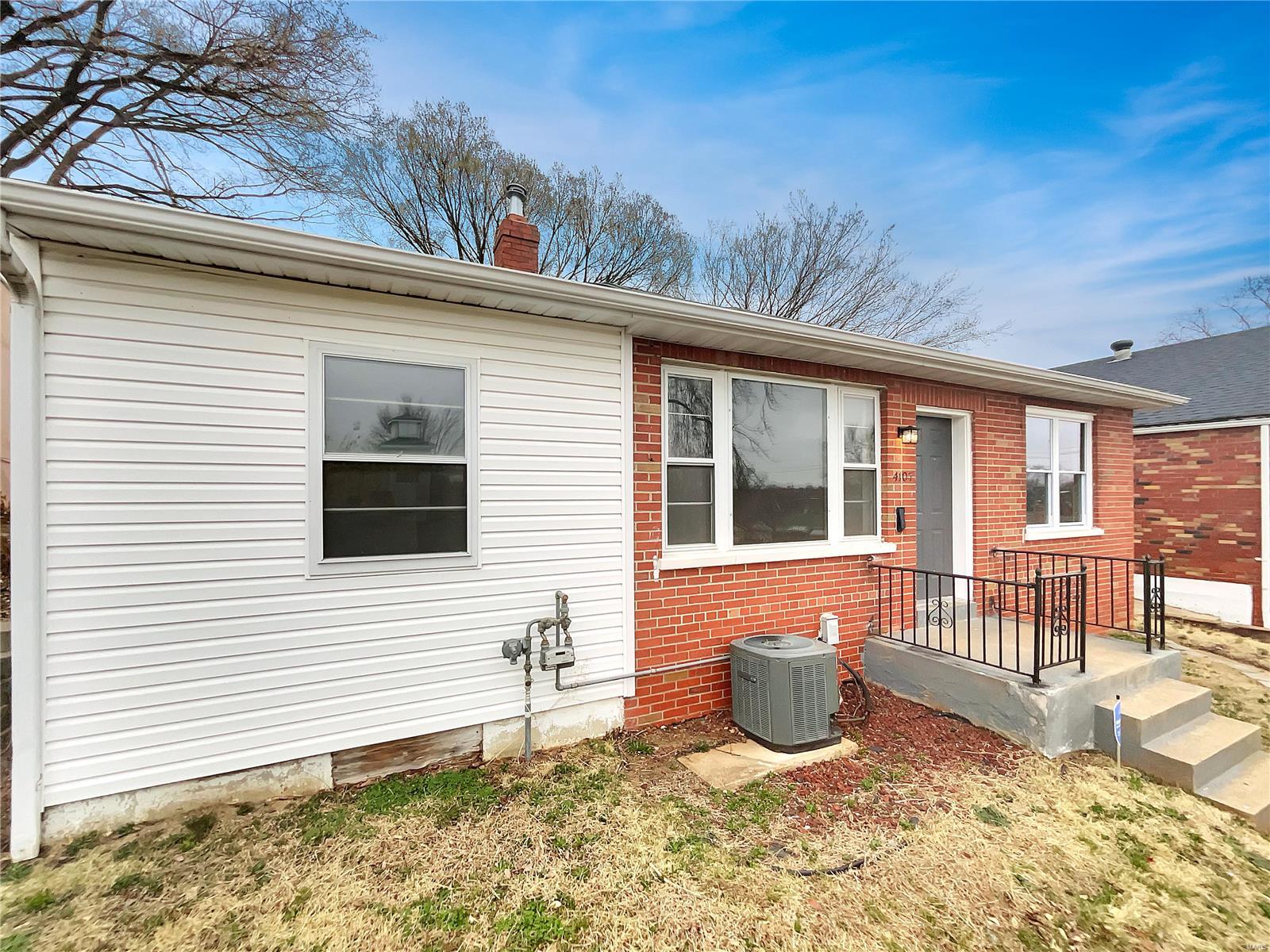 Photo 6 of 19 of 4107 Oleatha Avenue house