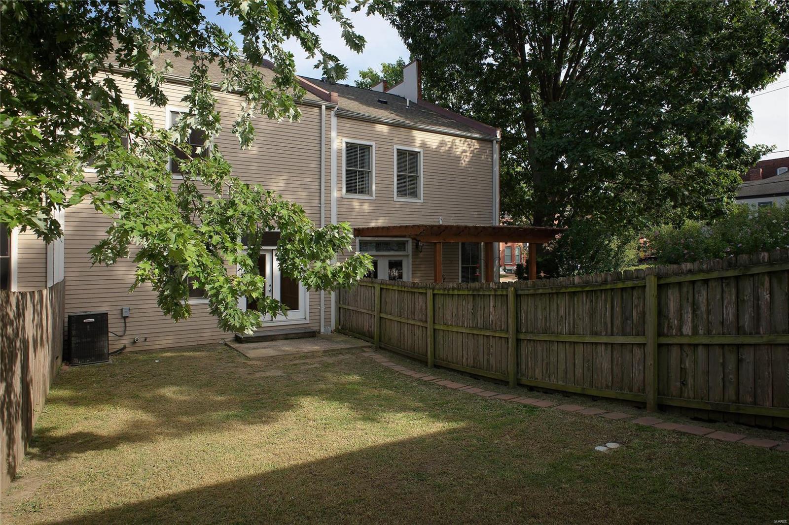 Photo 30 of 60 of 2225 Menard Street townhome