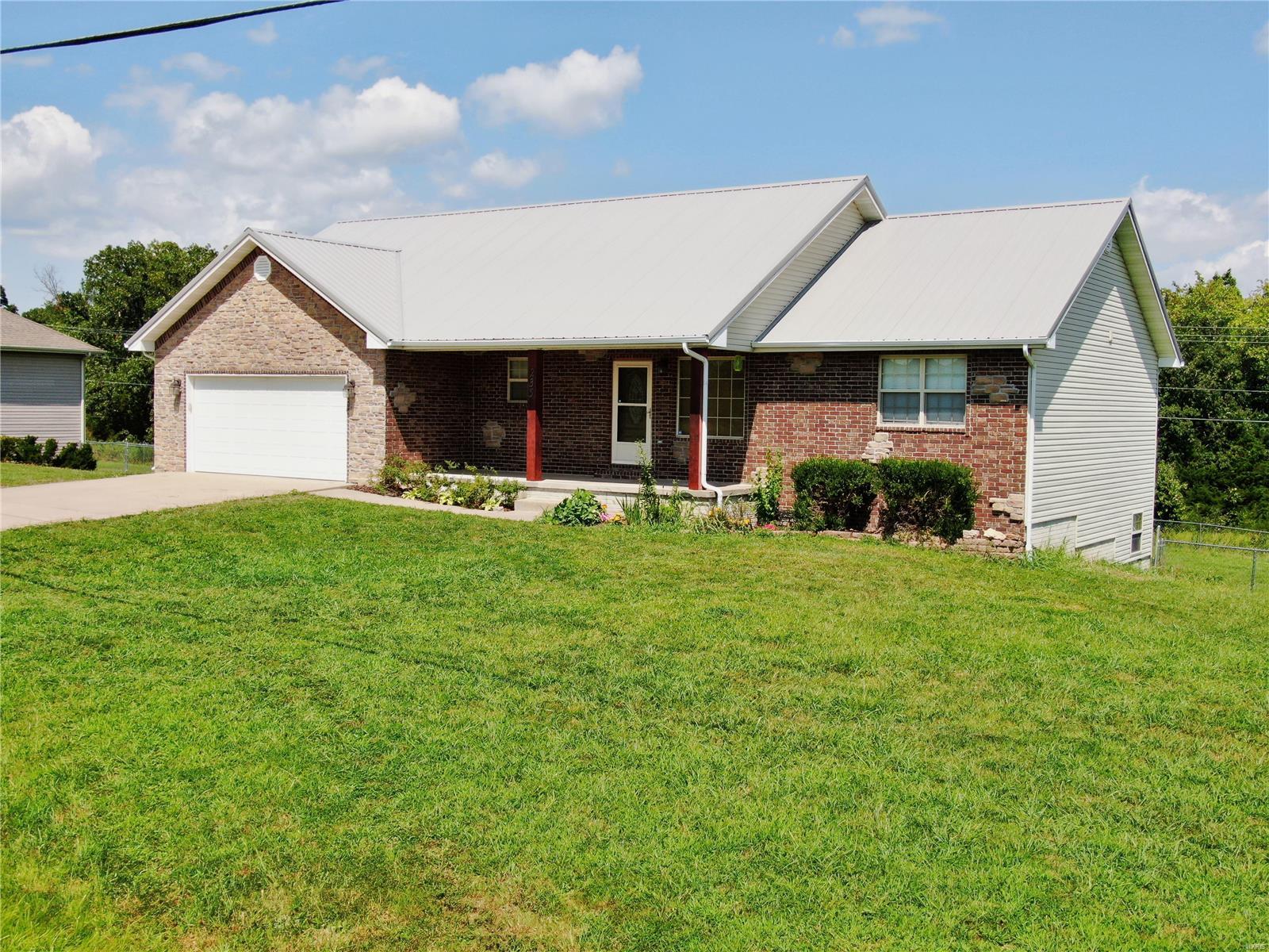 Photo 4 of 46 of 235 Zeigenbein Road house