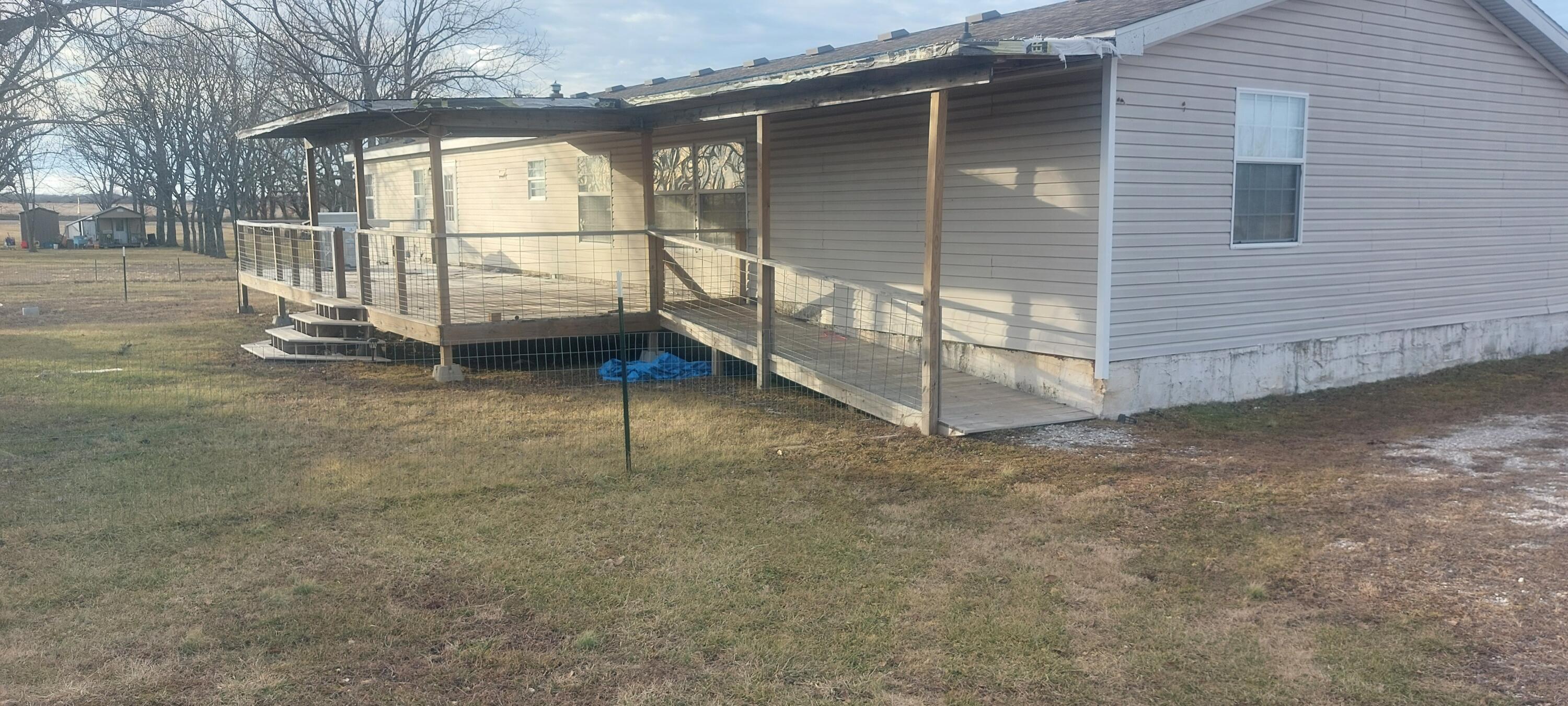 Photo 2 of 8 of 11045 Lawrence 1061 mobile home