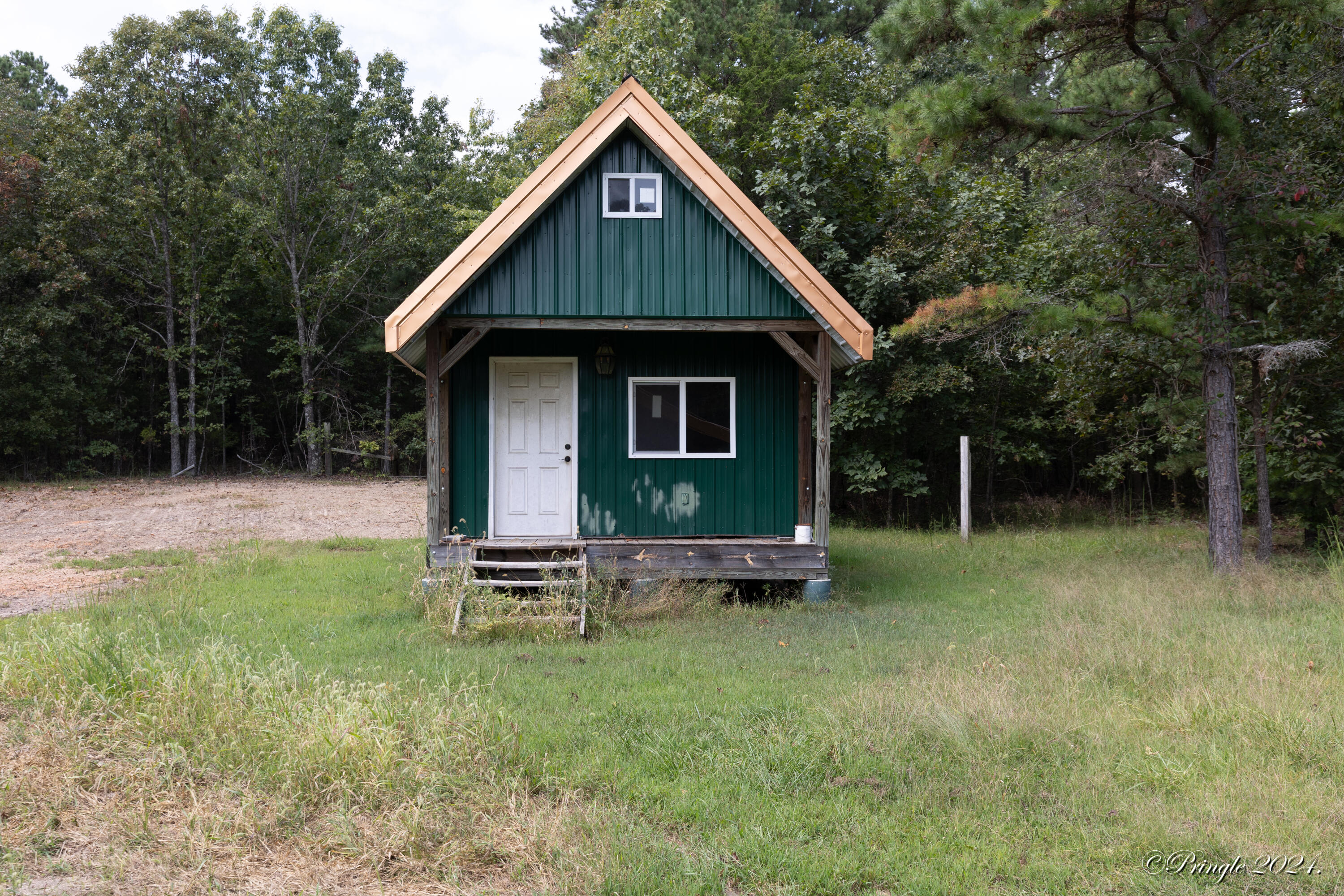 Photo 31 of 38 of 2561 County Road 5430 mobile home